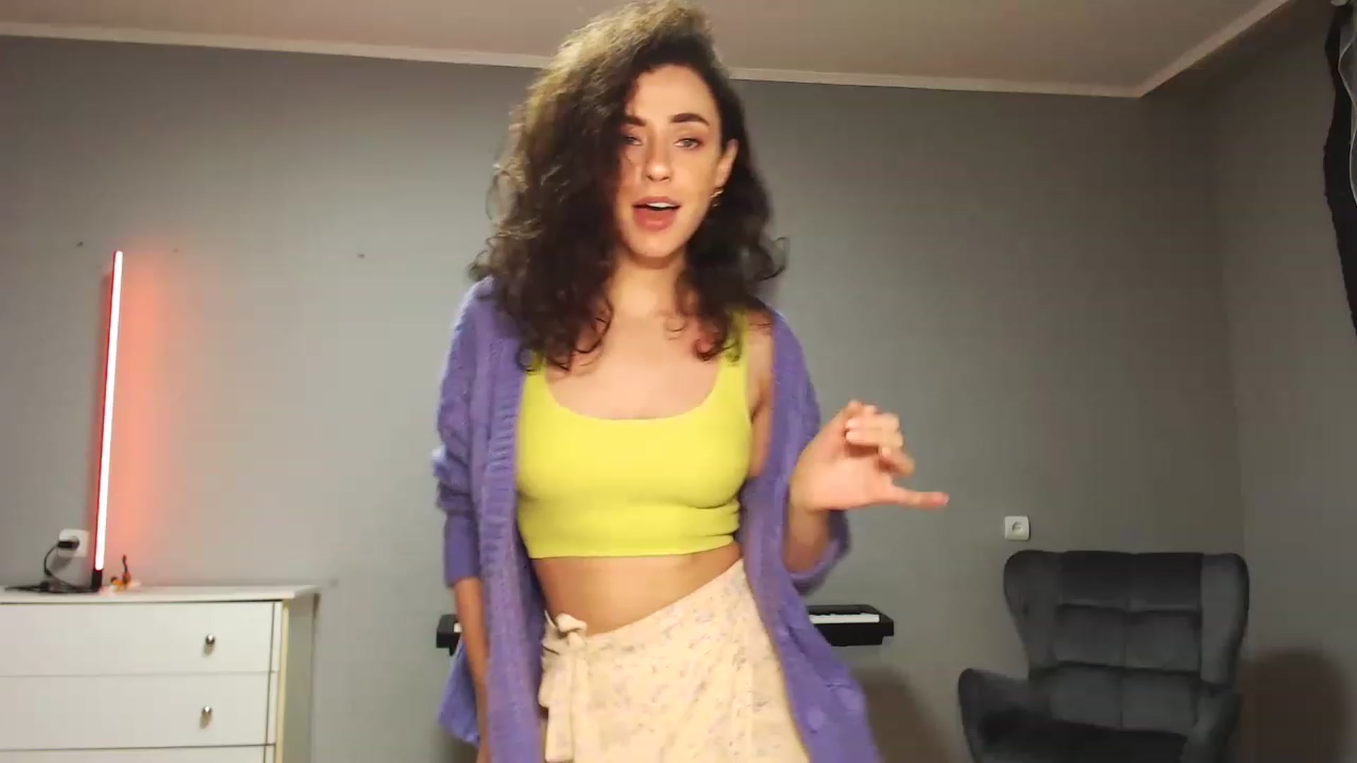 Gallery image thumbnail from Millla_Mi's myfreecams stream on, 06/11/2023, 17:29 image 6 of 20