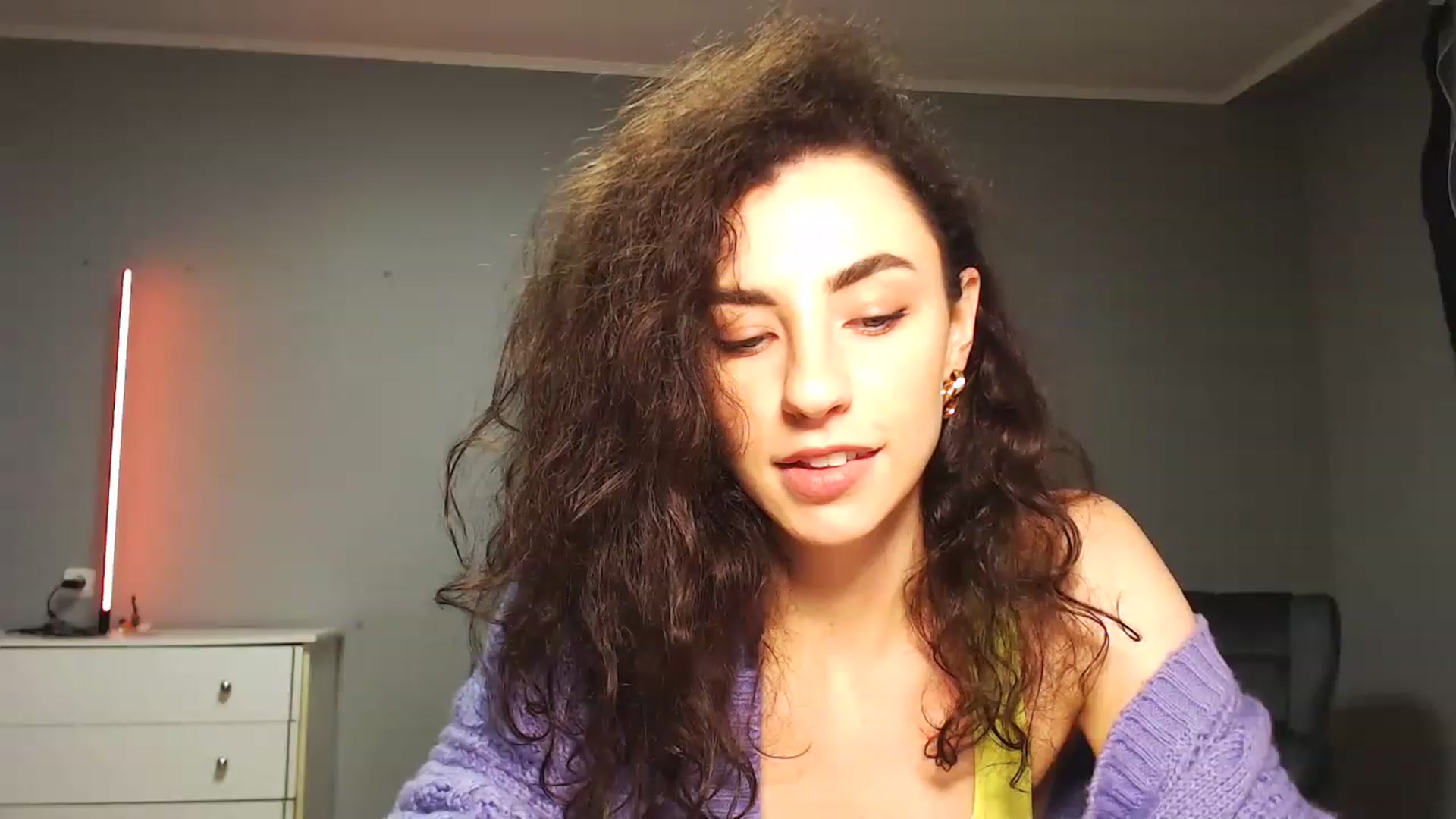 Gallery image thumbnail from Millla_Mi's myfreecams stream on, 06/11/2023, 17:29 image 7 of 20