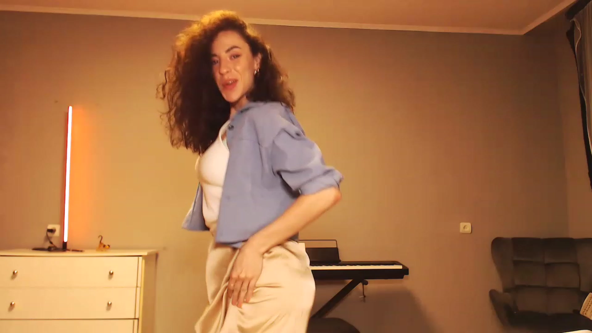 Gallery image thumbnail from Millla_Mi's myfreecams stream on, 06/25/2023, 20:30 image 12 of 20