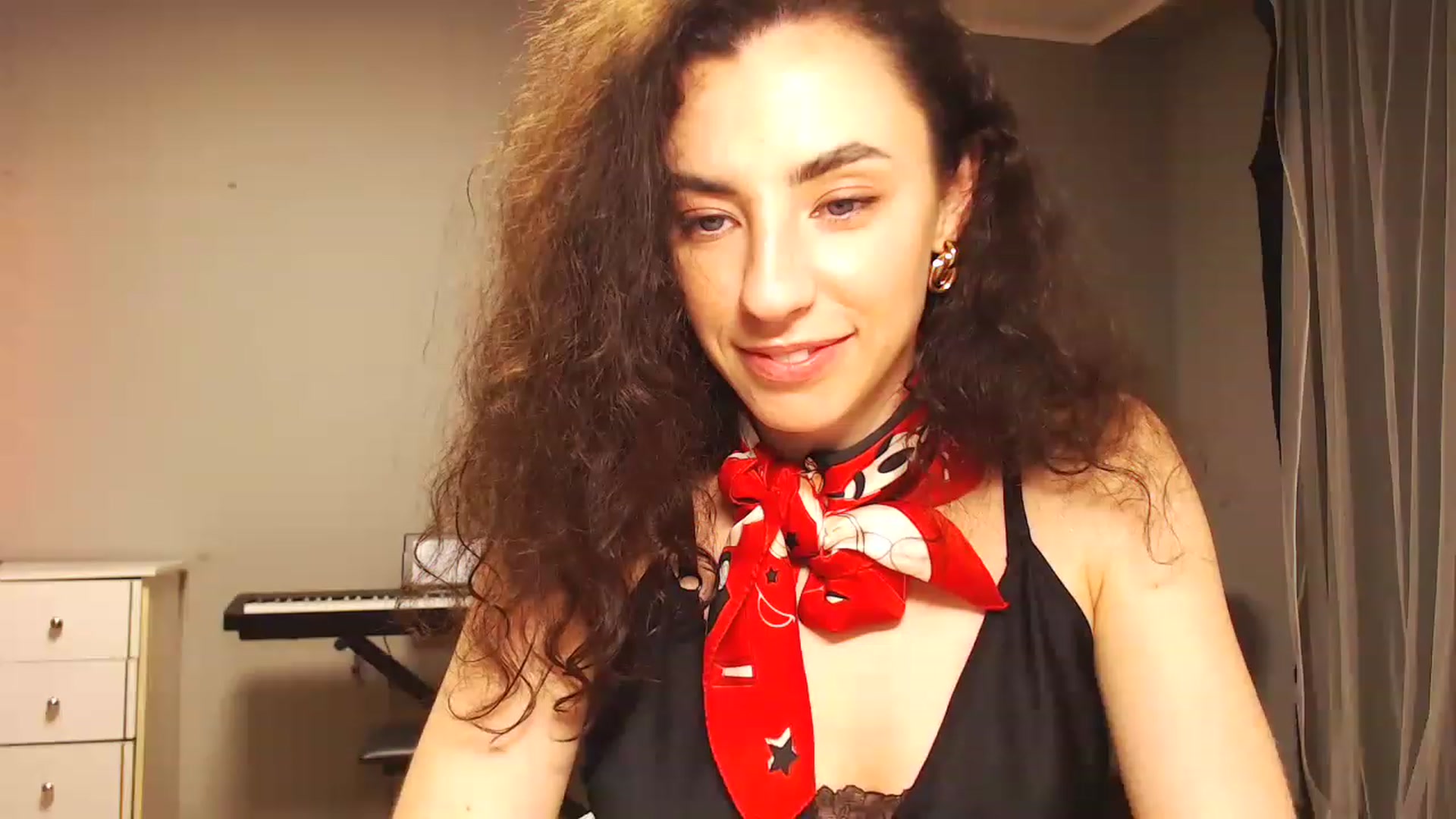 Gallery image thumbnail from Millla_Mi's myfreecams stream on, 07/02/2023, 18:23 image 15 of 20