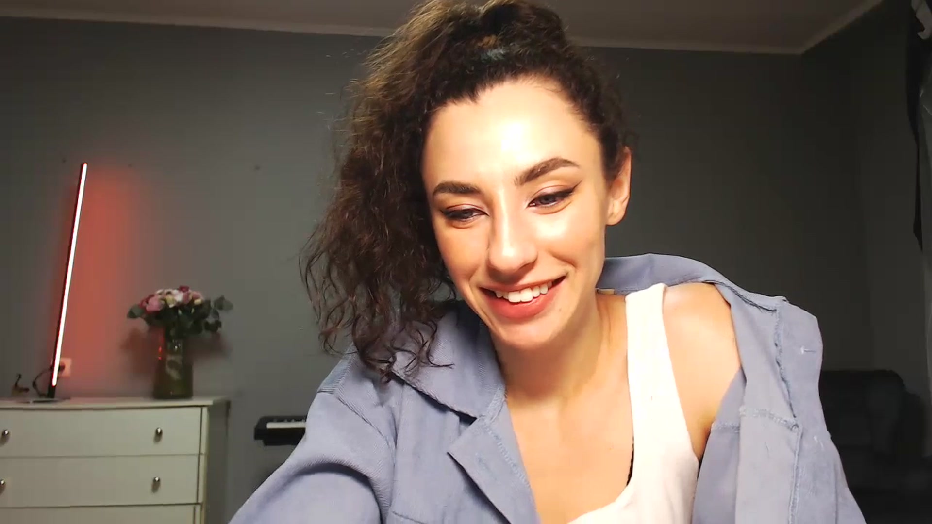 Gallery image thumbnail from Millla_Mi's myfreecams stream on, 07/15/2023, 21:52 image 9 of 20