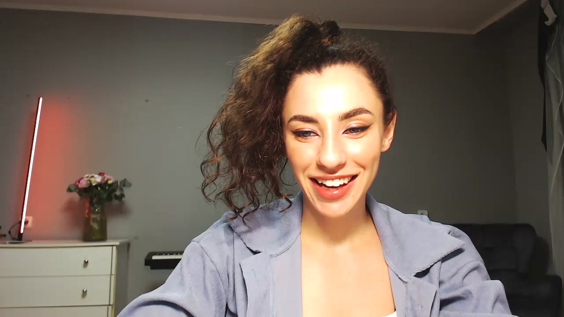 Gallery image thumbnail from Millla_Mi's myfreecams stream on, 07/15/2023, 22:25 image 11 of 20