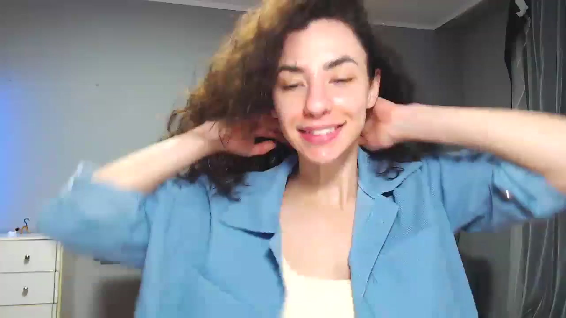 Gallery image thumbnail from Millla_Mi's myfreecams stream on, 07/22/2023, 06:38 image 1 of 20