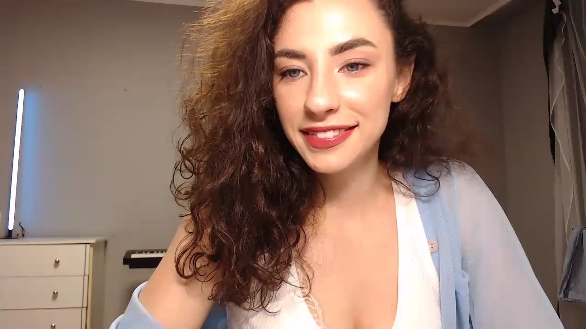 Gallery image thumbnail from Millla_Mi's myfreecams stream on, 08/12/2023, 16:47 image 18 of 20
