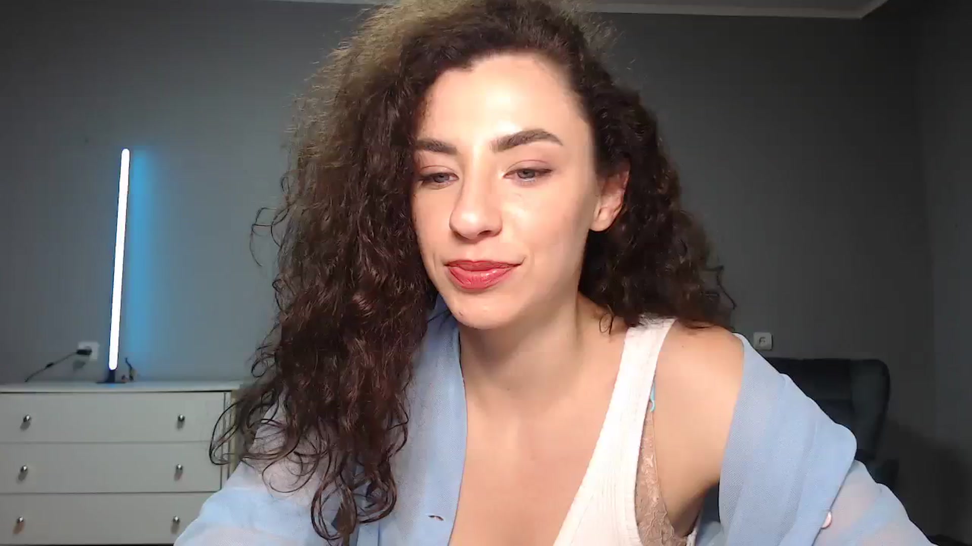 Gallery image thumbnail from Millla_Mi's myfreecams stream on, 08/12/2023, 20:36 image 3 of 20