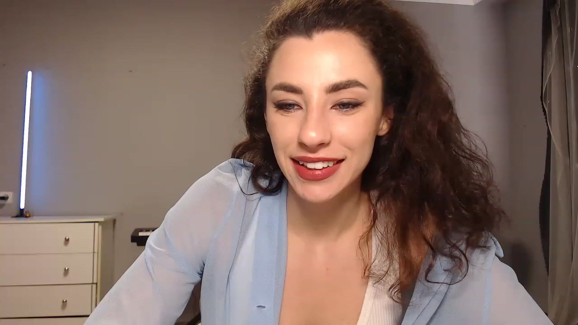 Gallery image thumbnail from Millla_Mi's myfreecams stream on, 08/13/2023, 13:21 image 10 of 20