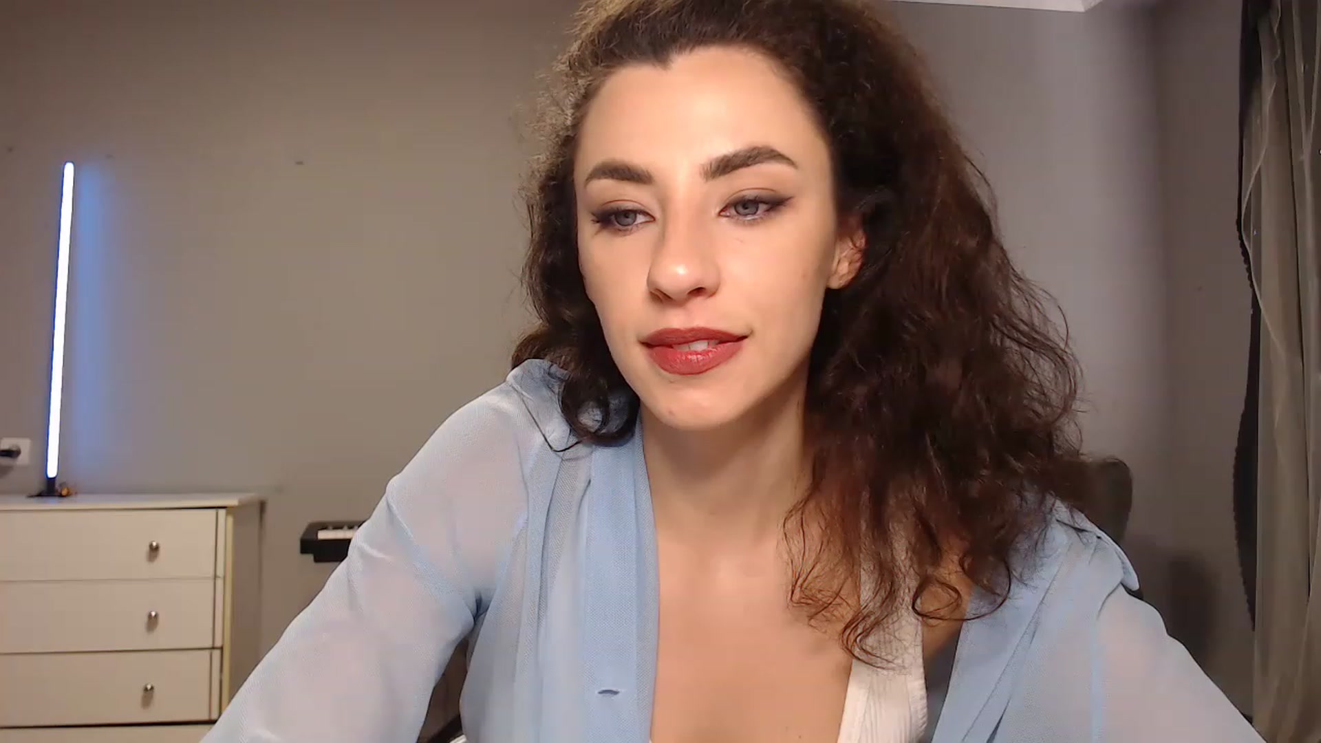 Gallery image thumbnail from Millla_Mi's myfreecams stream on, 08/13/2023, 13:21 image 17 of 20