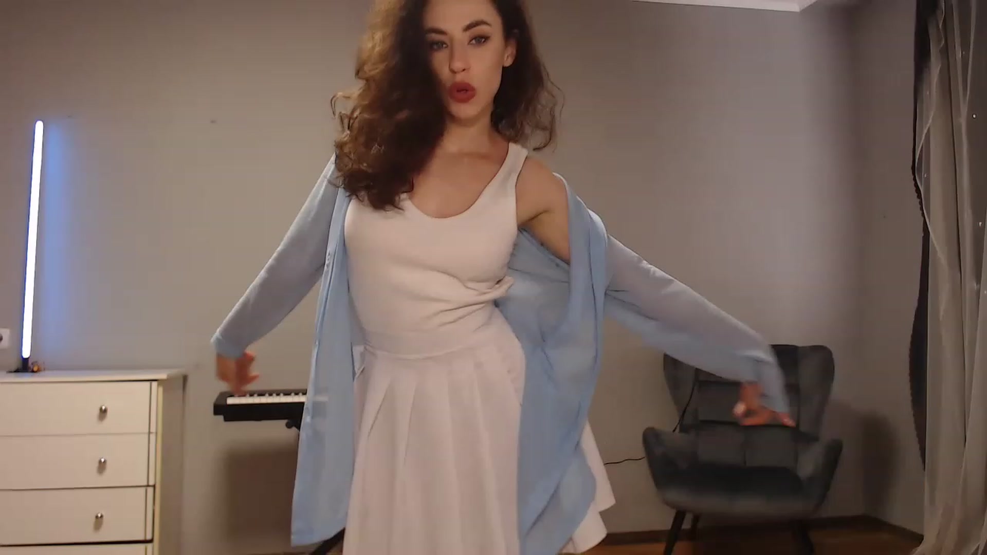 Gallery image thumbnail from Millla_Mi's myfreecams stream on, 08/13/2023, 13:21 image 1 of 20