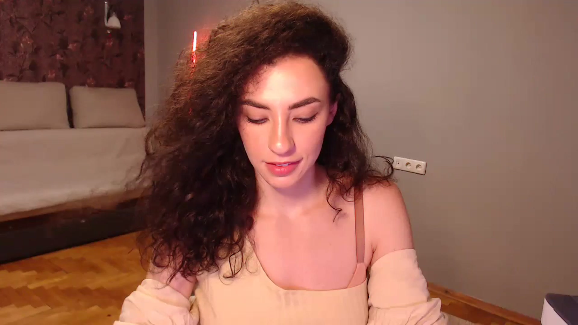 Gallery image thumbnail from Millla_Mi's myfreecams stream on, 08/27/2023, 20:08 image 12 of 20