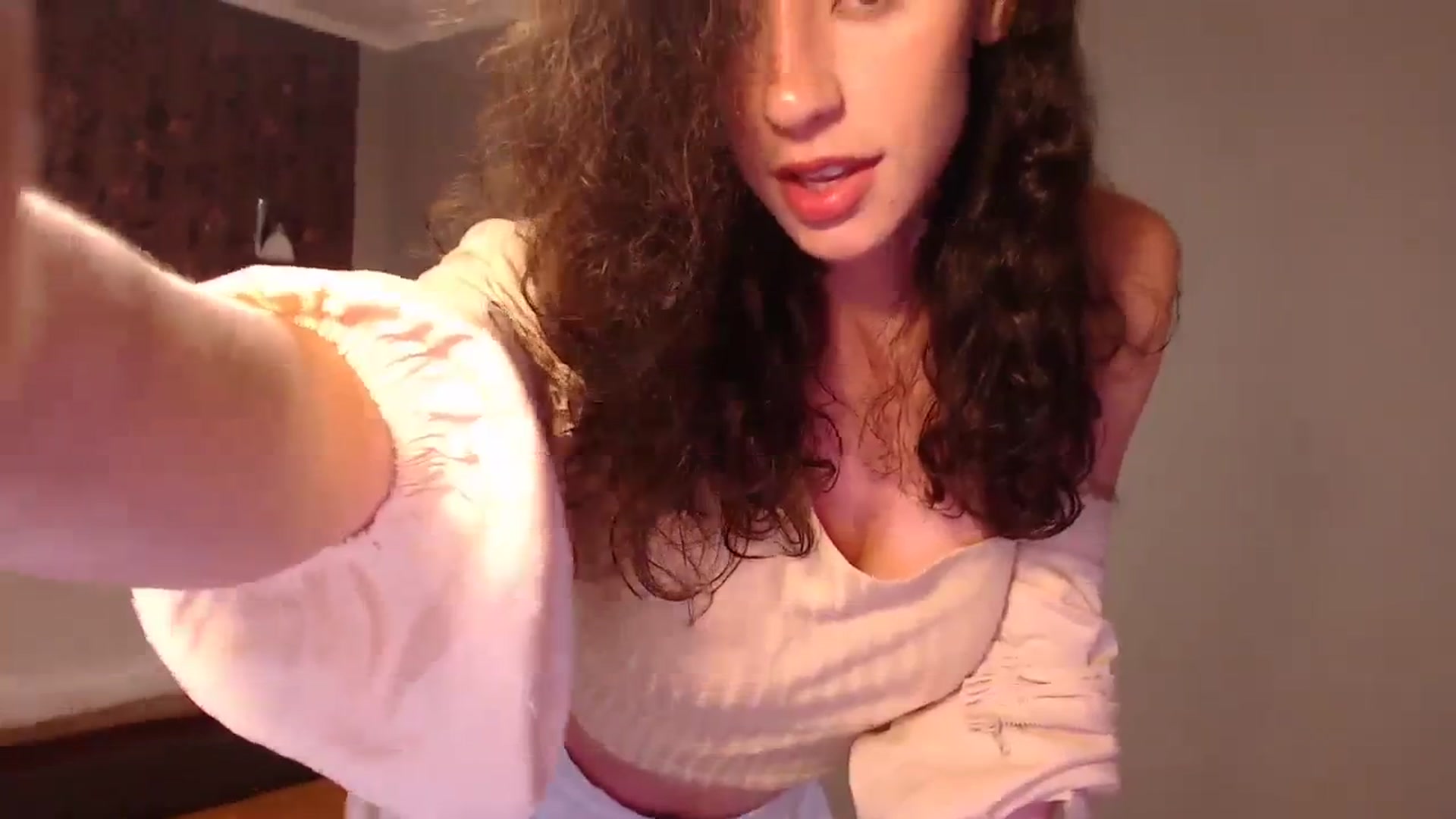 Gallery image thumbnail from Millla_Mi's myfreecams stream on, 08/27/2023, 20:08 image 10 of 20