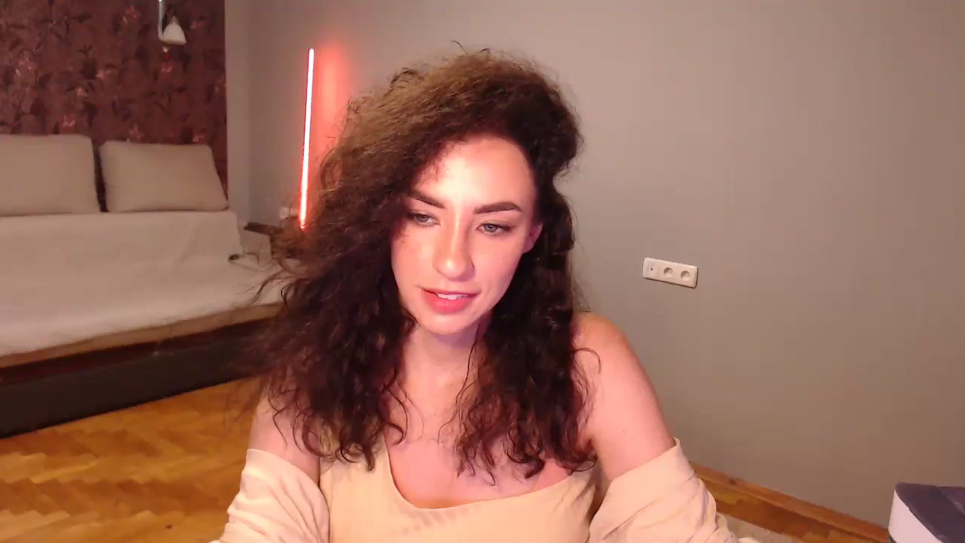 Gallery image thumbnail from Millla_Mi's myfreecams stream on, 08/27/2023, 20:08 image 8 of 20