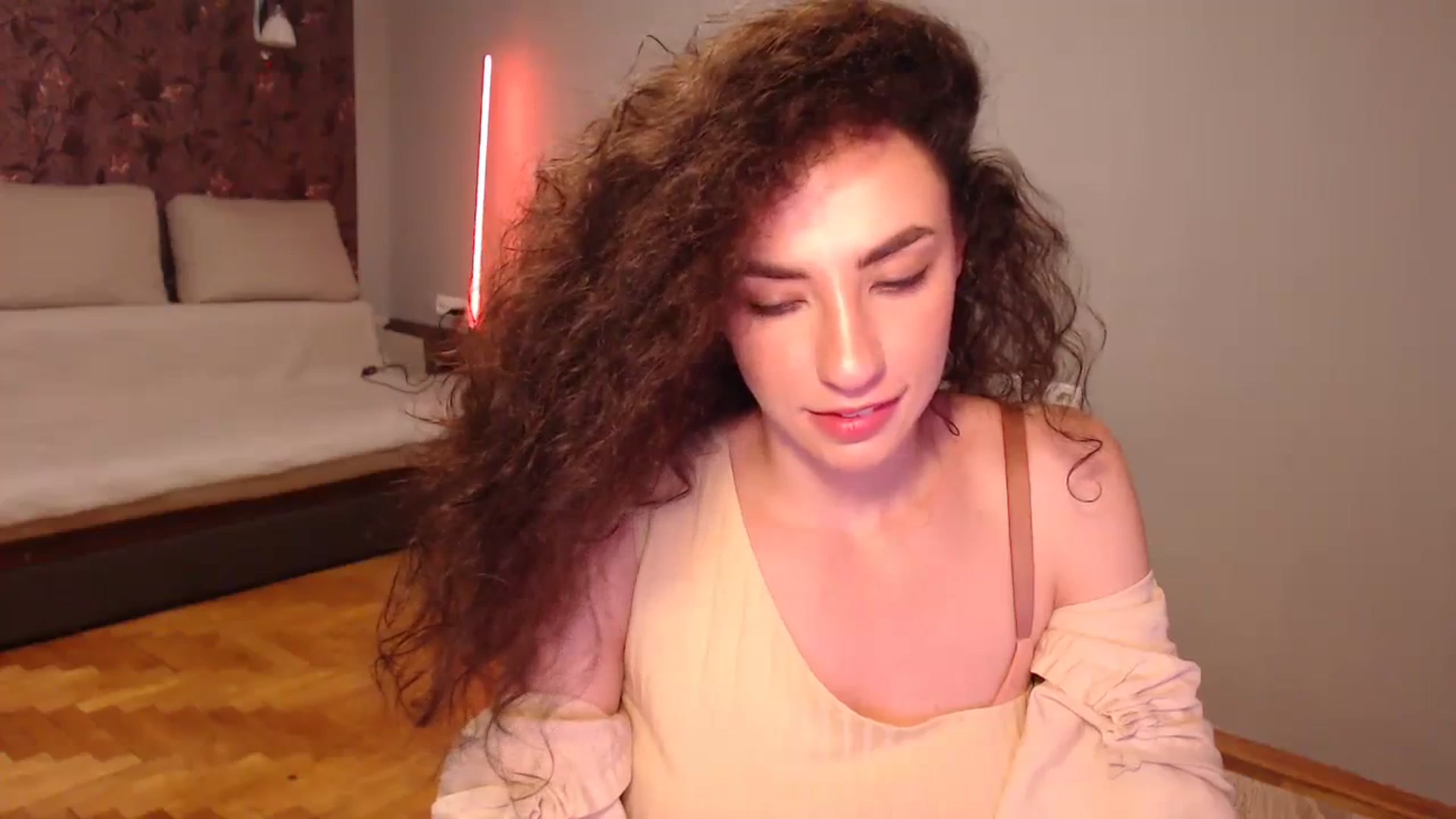 Gallery image thumbnail from Millla_Mi's myfreecams stream on, 08/27/2023, 20:08 image 16 of 20