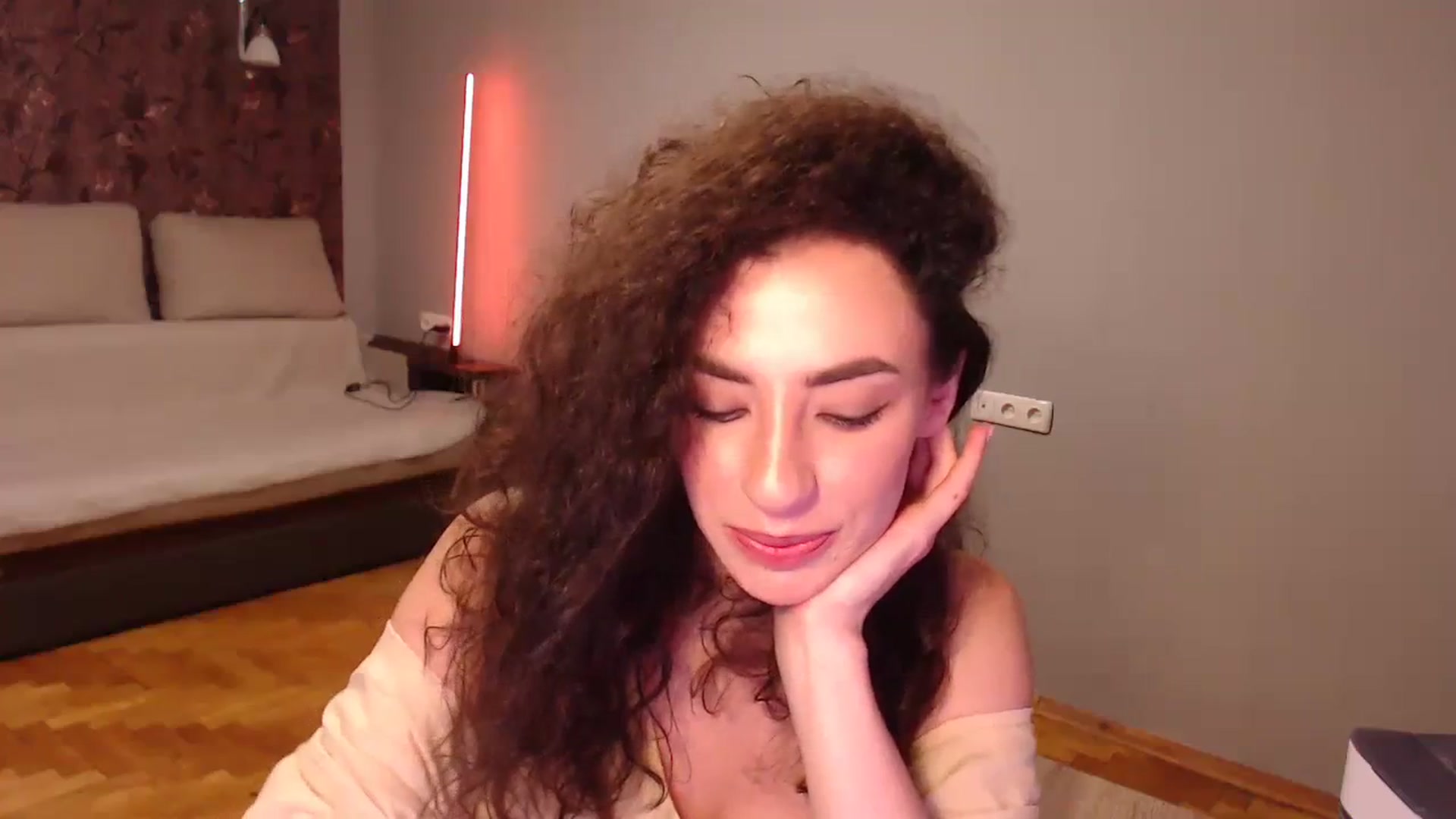 Gallery image thumbnail from Millla_Mi's myfreecams stream on, 08/27/2023, 20:08 image 6 of 20
