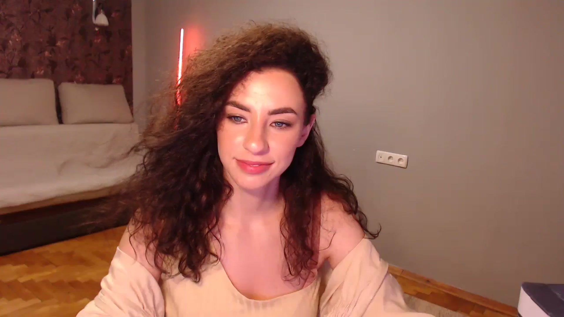 Gallery image thumbnail from Millla_Mi's myfreecams stream on, 08/27/2023, 20:08 image 3 of 20