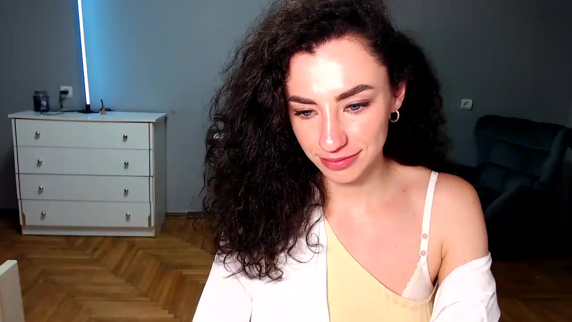 Gallery image thumbnail from Millla_Mi's myfreecams stream on, 09/03/2023, 20:41 image 17 of 20