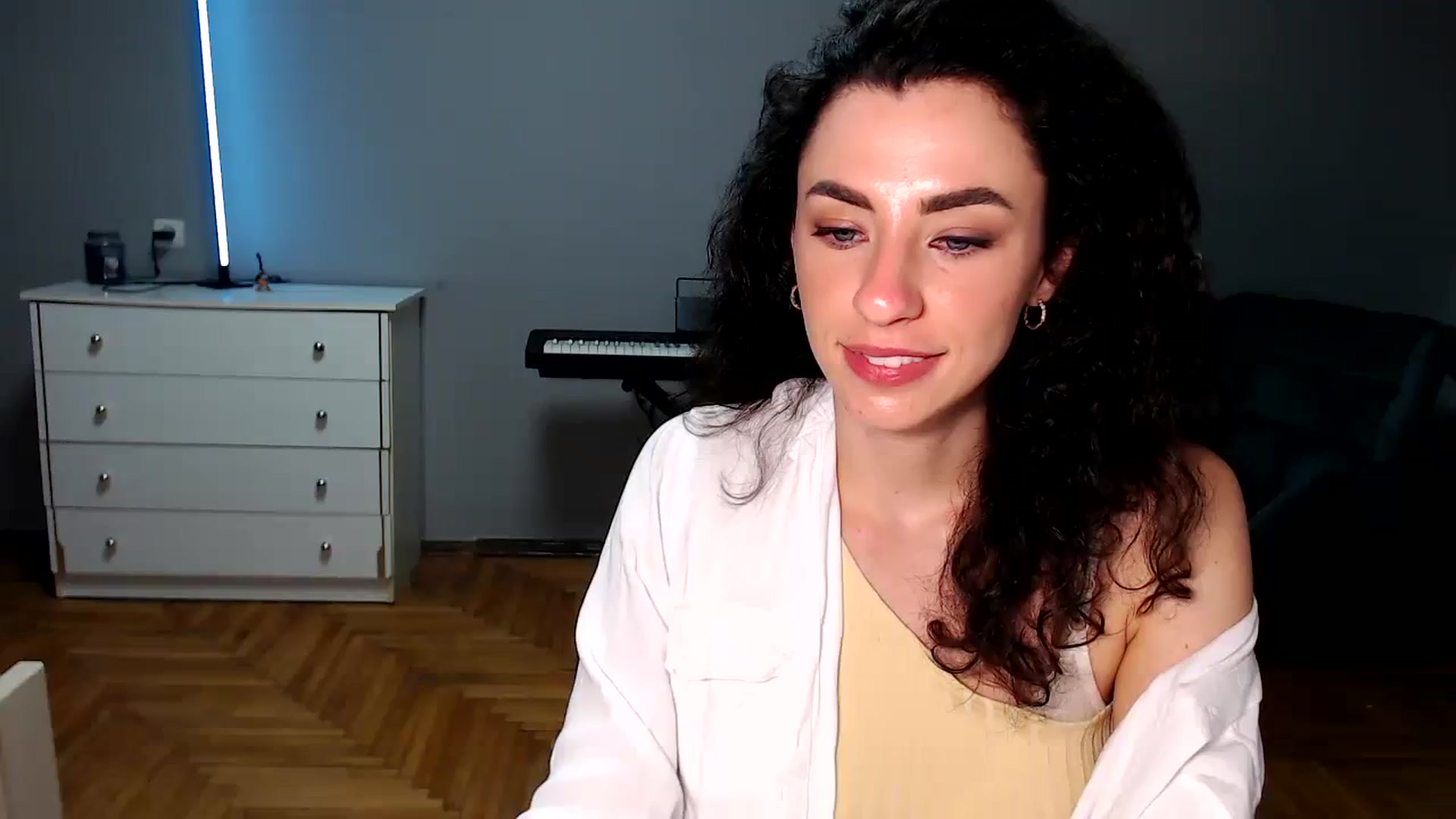 Gallery image thumbnail from Millla_Mi's myfreecams stream on, 09/03/2023, 20:41 image 1 of 20