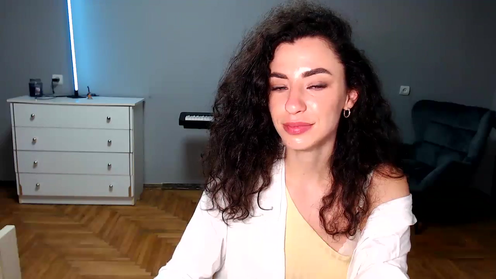Gallery image thumbnail from Millla_Mi's myfreecams stream on, 09/03/2023, 20:41 image 20 of 20