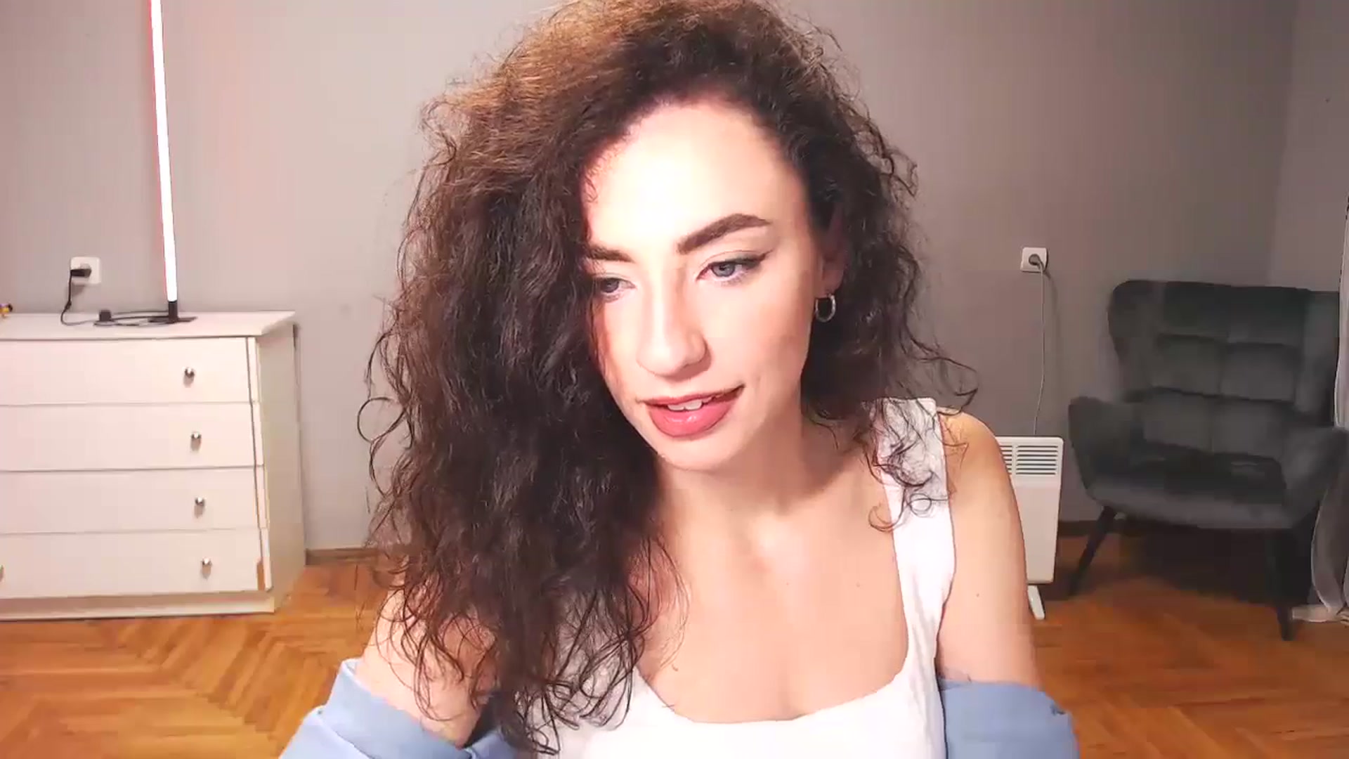 Gallery image thumbnail from Millla_Mi's myfreecams stream on, 09/30/2023, 22:15 image 7 of 20