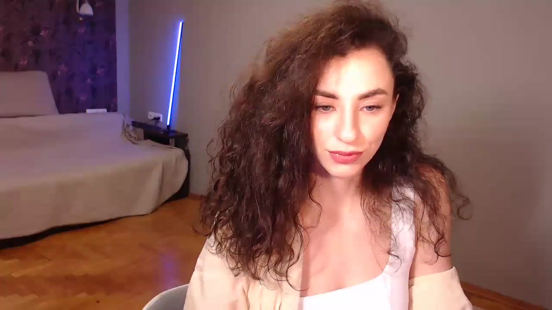 Gallery image thumbnail from Millla_Mi's myfreecams stream on, 10/08/2023, 20:52 image 19 of 20