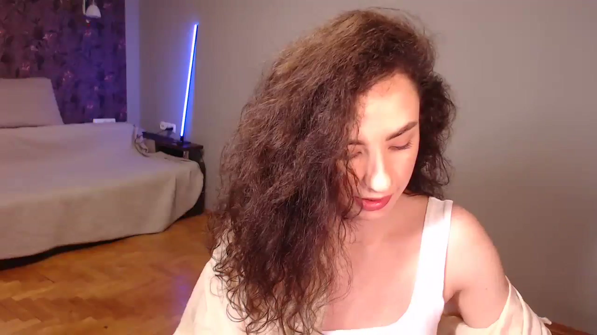 Gallery image thumbnail from Millla_Mi's myfreecams stream on, 10/08/2023, 20:52 image 9 of 20