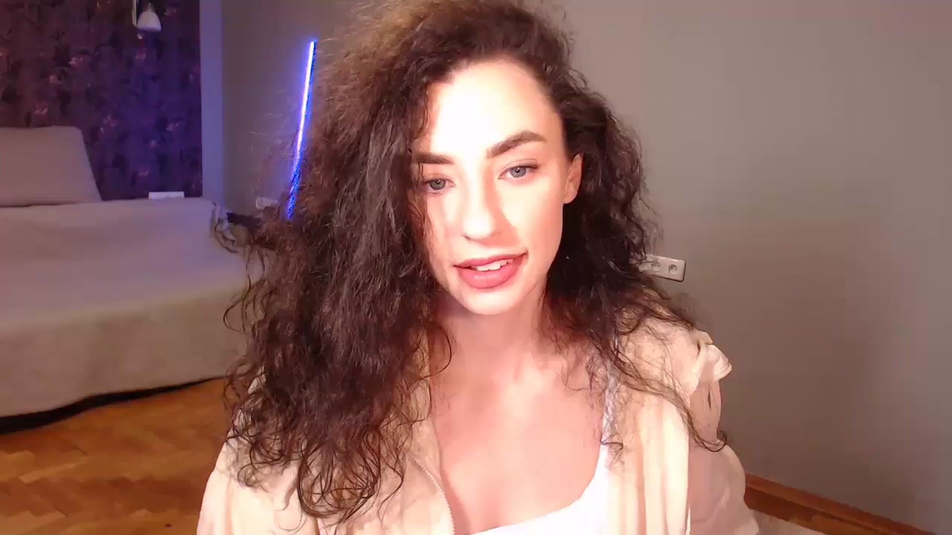 Gallery image thumbnail from Millla_Mi's myfreecams stream on, 10/08/2023, 20:52 image 2 of 20