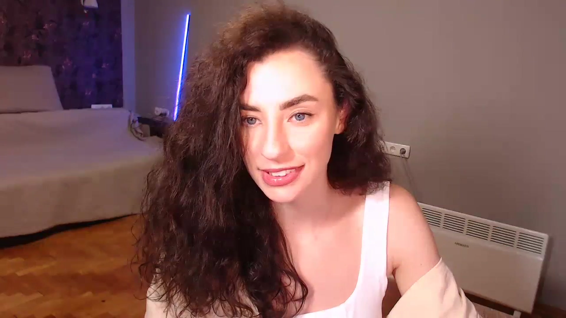 Gallery image thumbnail from Millla_Mi's myfreecams stream on, 10/08/2023, 22:51 image 6 of 20