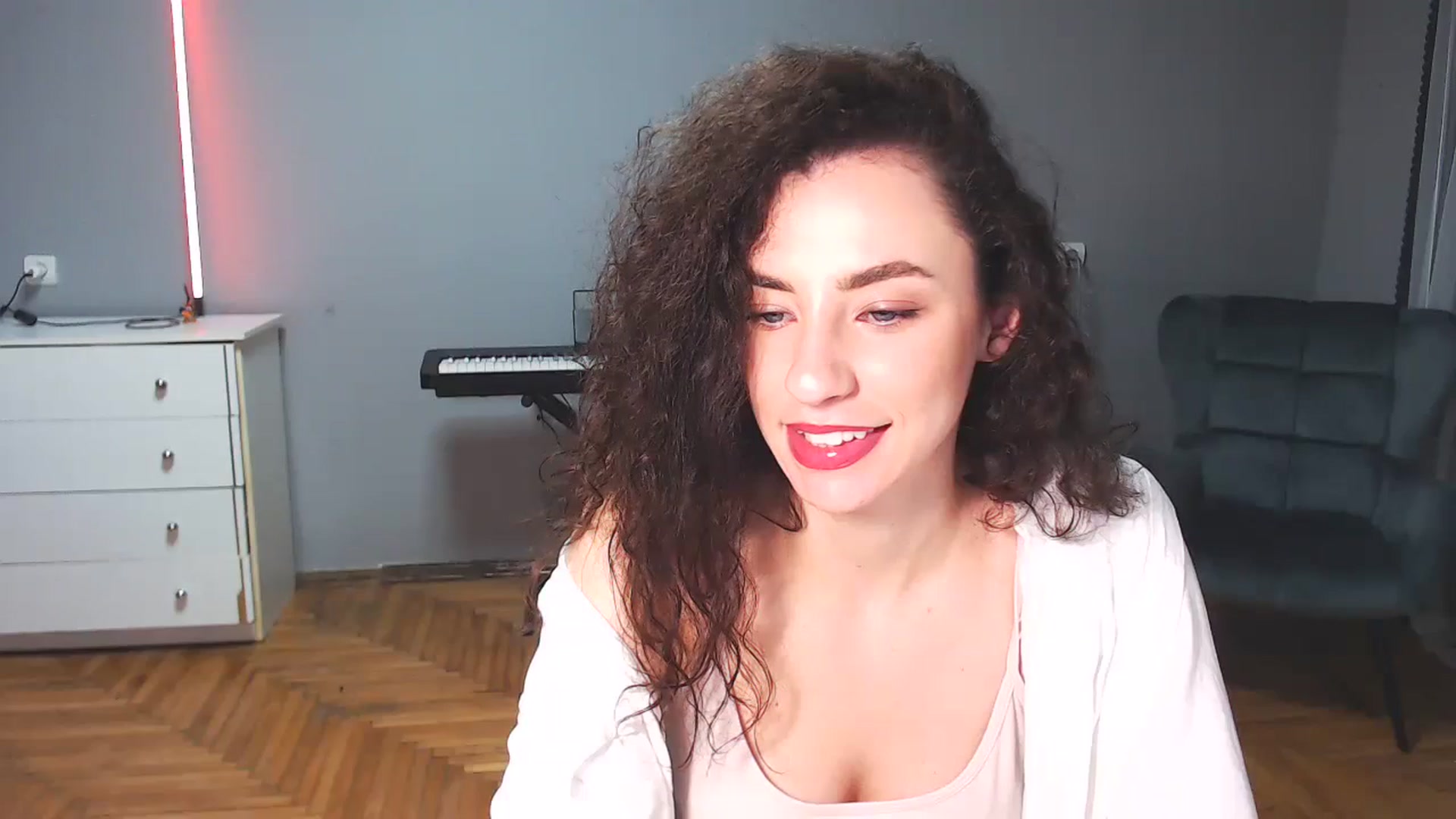 Gallery image thumbnail from Millla_Mi's myfreecams stream on, 10/28/2023, 21:23 image 14 of 20