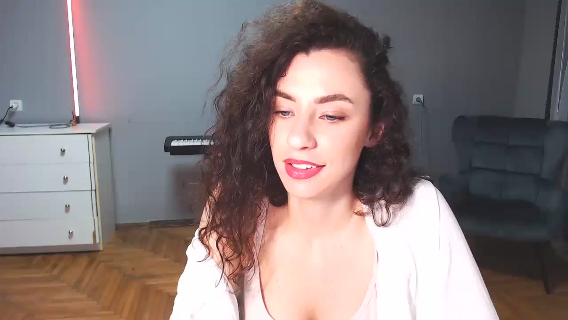 Gallery image thumbnail from Millla_Mi's myfreecams stream on, 10/28/2023, 21:23 image 19 of 20