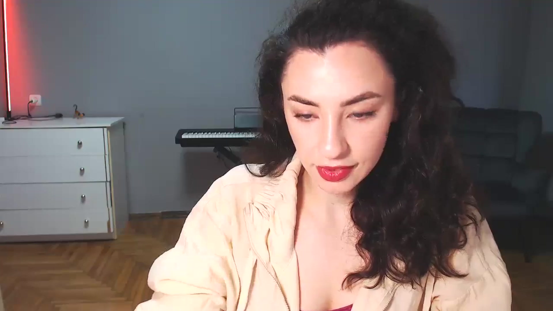 Gallery image thumbnail from Millla_Mi's myfreecams stream on, 11/04/2023, 08:29 image 11 of 20