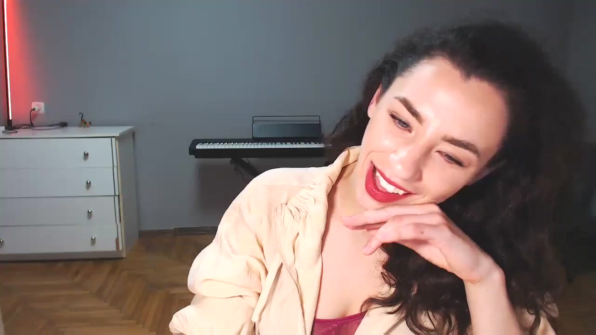 Gallery image thumbnail from Millla_Mi's myfreecams stream on, 11/04/2023, 08:29 image 10 of 20