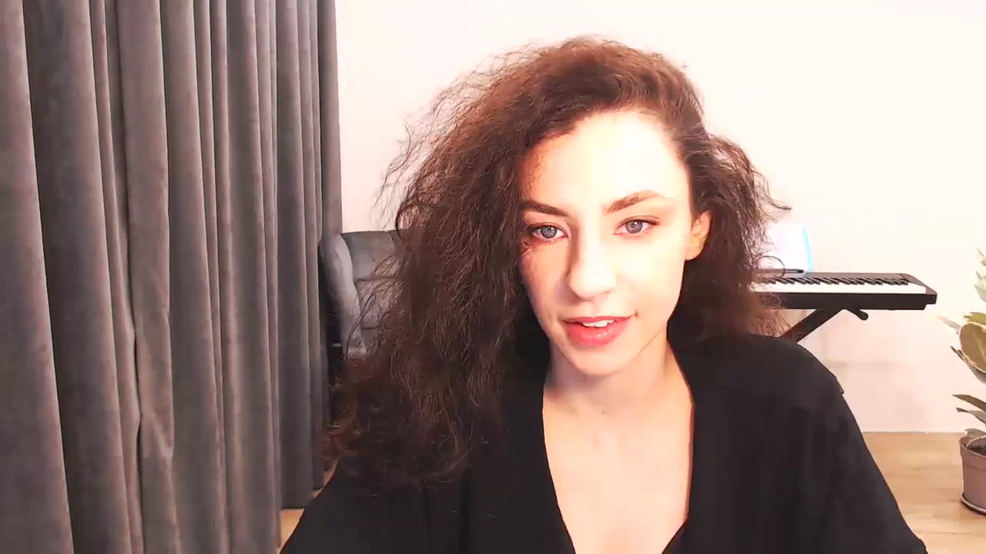 Gallery image thumbnail from Millla_Mi's myfreecams stream on, 01/25/2024, 19:32 image 5 of 20