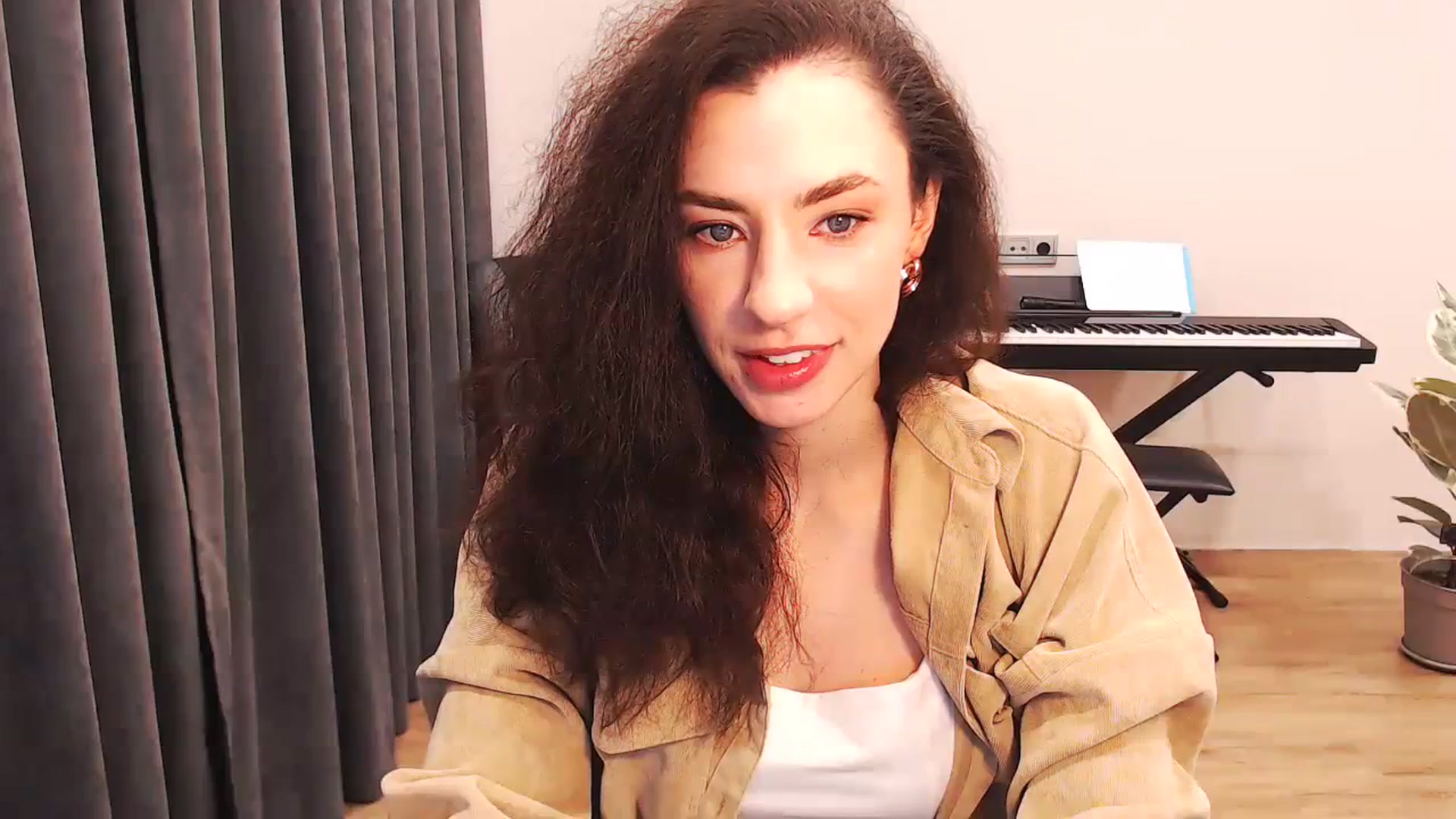 Gallery image thumbnail from Millla_Mi's myfreecams stream on, 01/28/2024, 16:29 image 3 of 20
