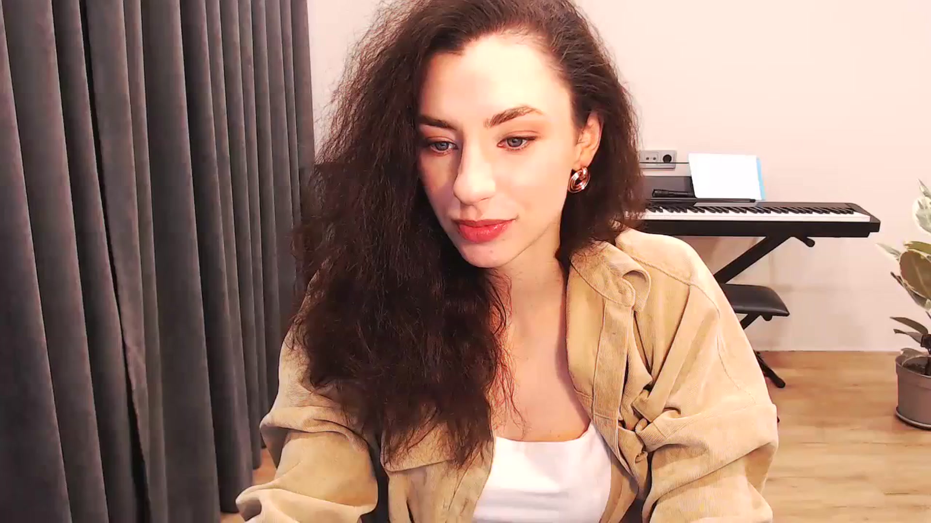 Gallery image thumbnail from Millla_Mi's myfreecams stream on, 01/28/2024, 16:29 image 1 of 20