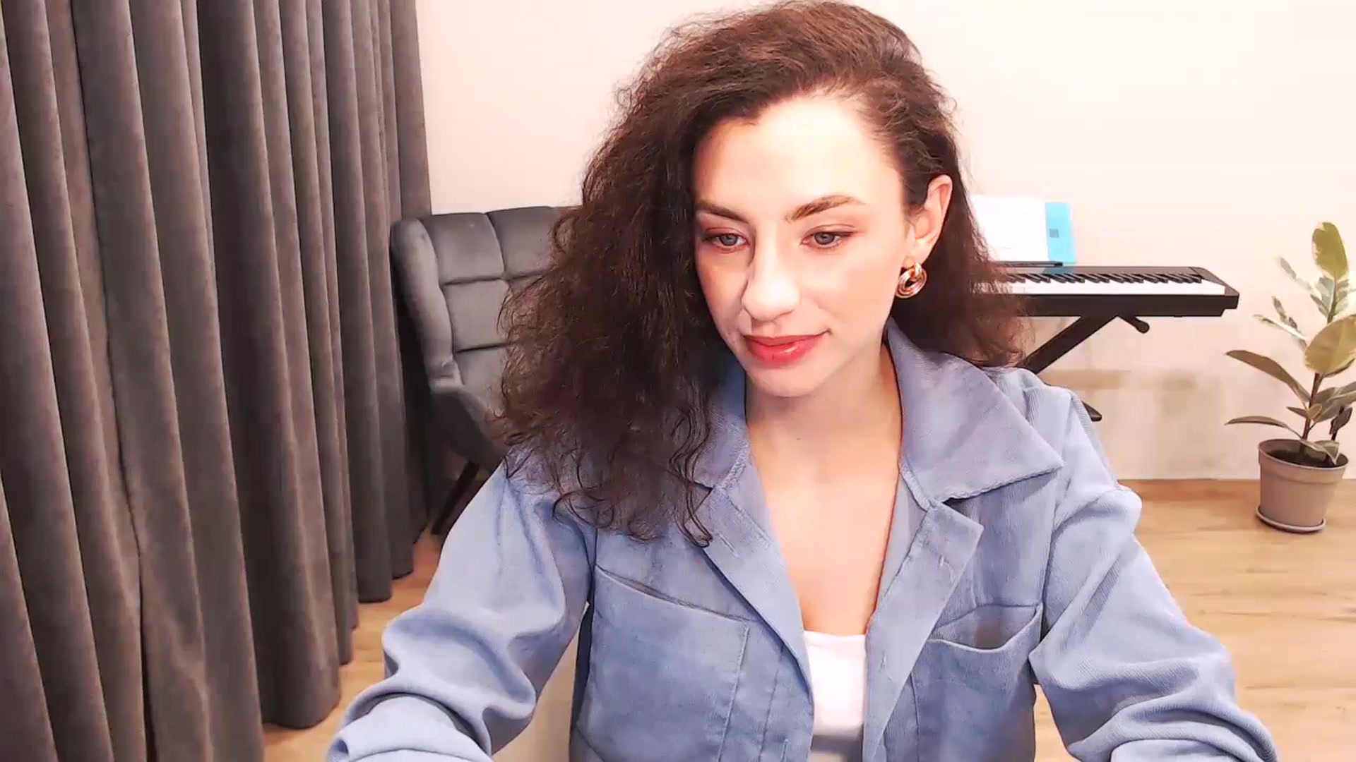 Gallery image thumbnail from Millla_Mi's myfreecams stream on, 02/03/2024, 19:48 image 1 of 20