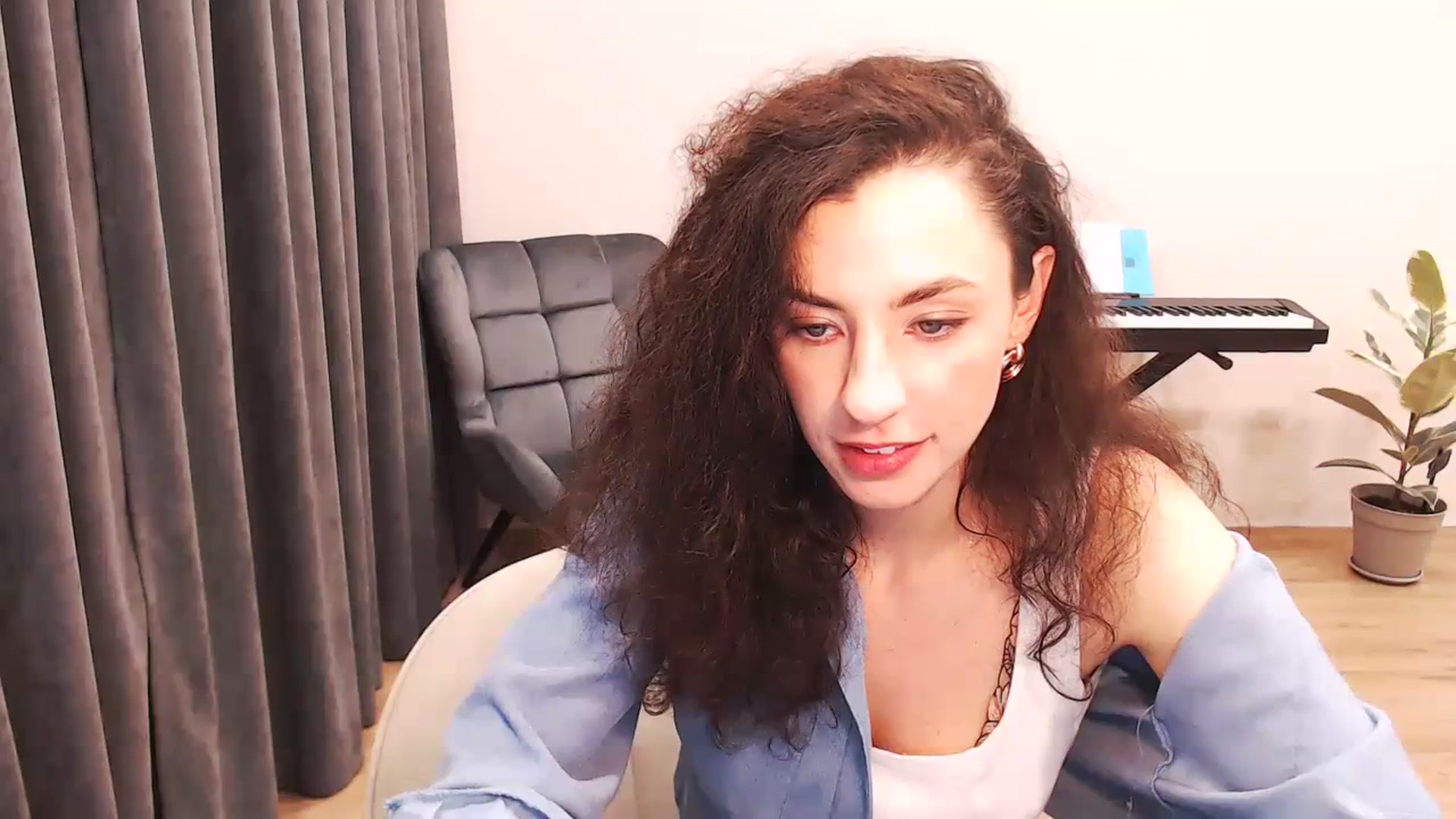 Gallery image thumbnail from Millla_Mi's myfreecams stream on, 02/03/2024, 19:48 image 20 of 20