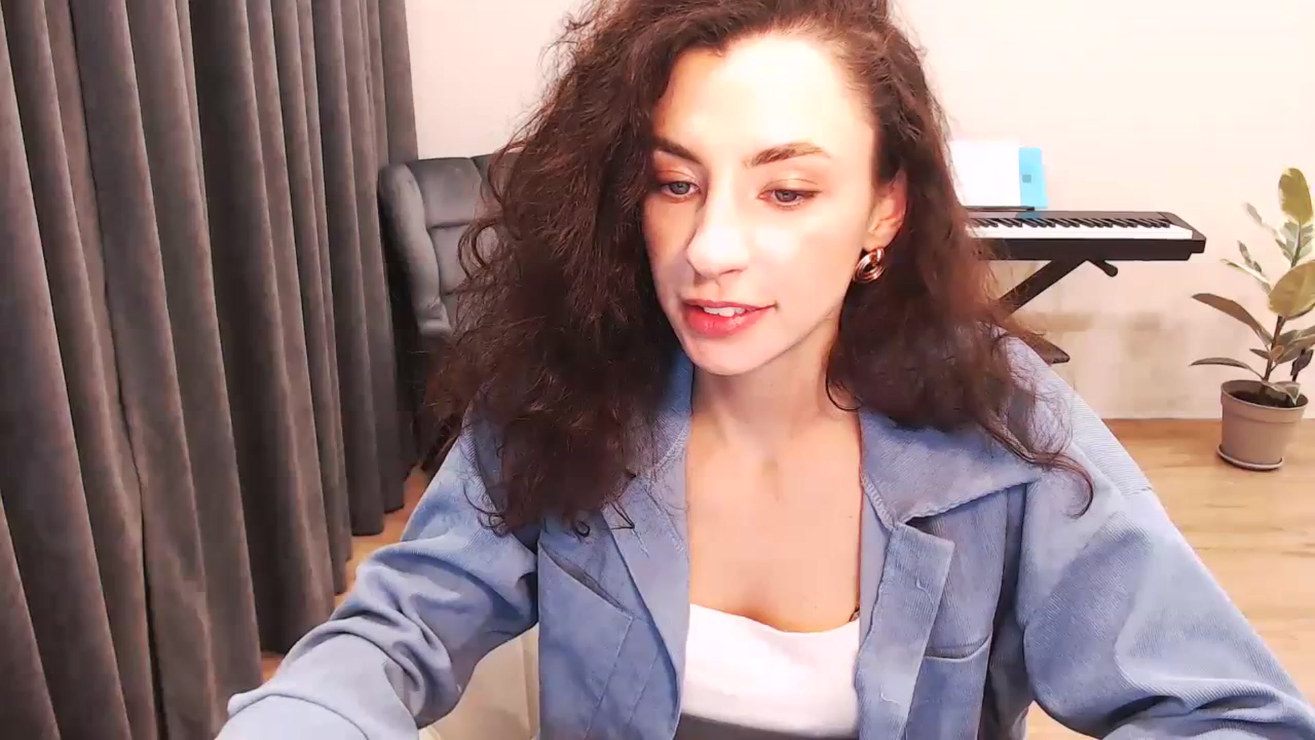 Gallery image thumbnail from Millla_Mi's myfreecams stream on, 02/03/2024, 19:48 image 11 of 20