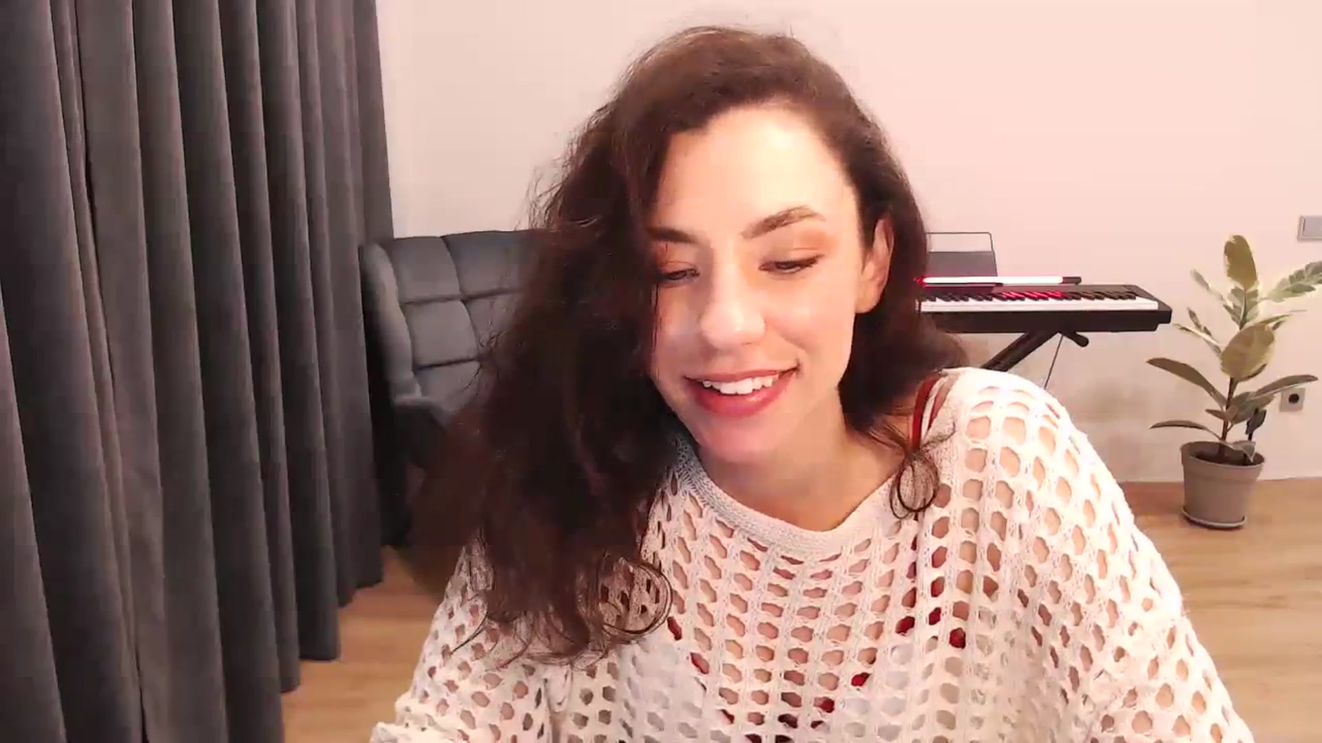Gallery image thumbnail from Millla_Mi's myfreecams stream on, 02/07/2024, 21:34 image 8 of 20