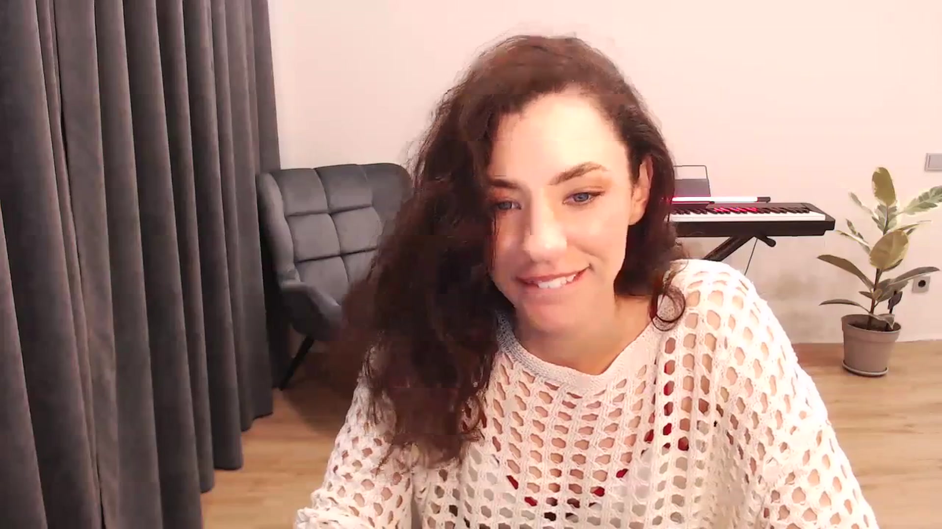 Gallery image thumbnail from Millla_Mi's myfreecams stream on, 02/07/2024, 21:34 image 6 of 20