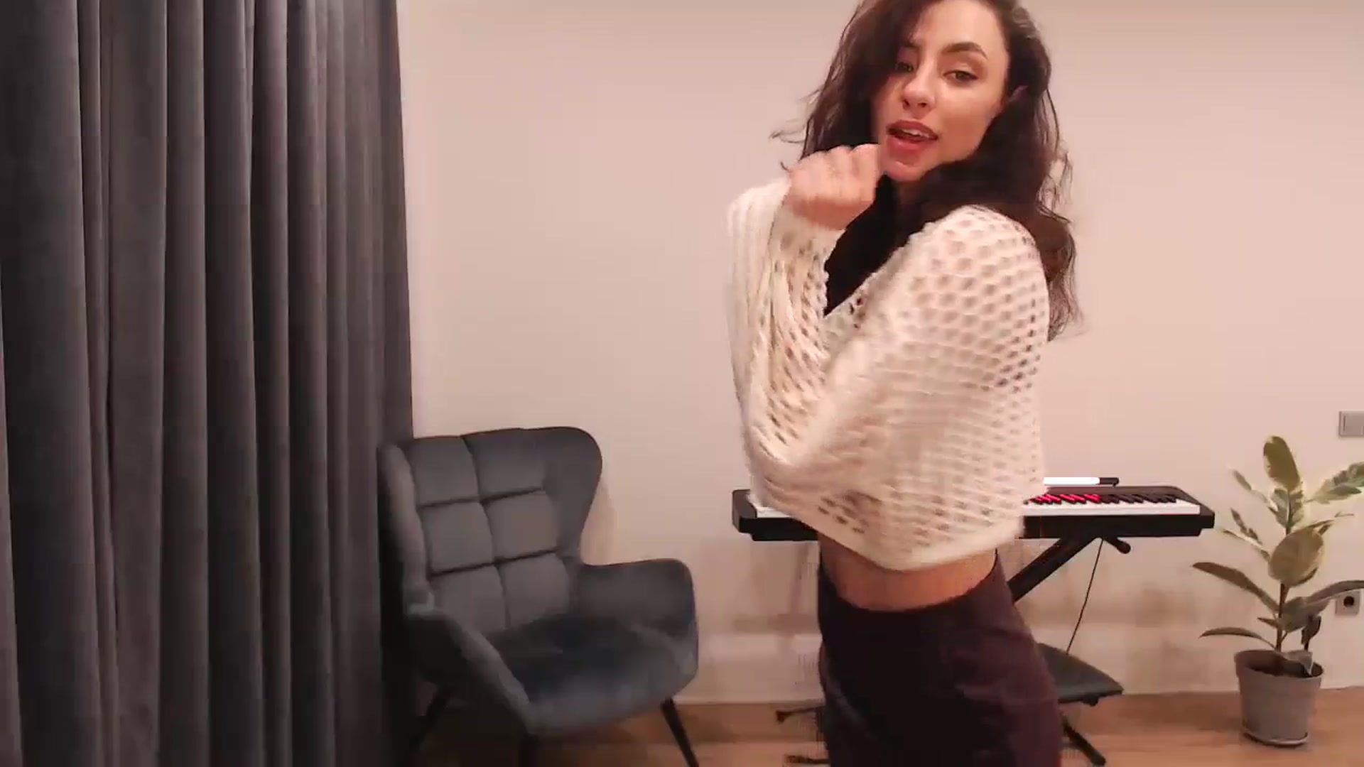 Gallery image thumbnail from Millla_Mi's myfreecams stream on, 02/07/2024, 21:34 image 20 of 20