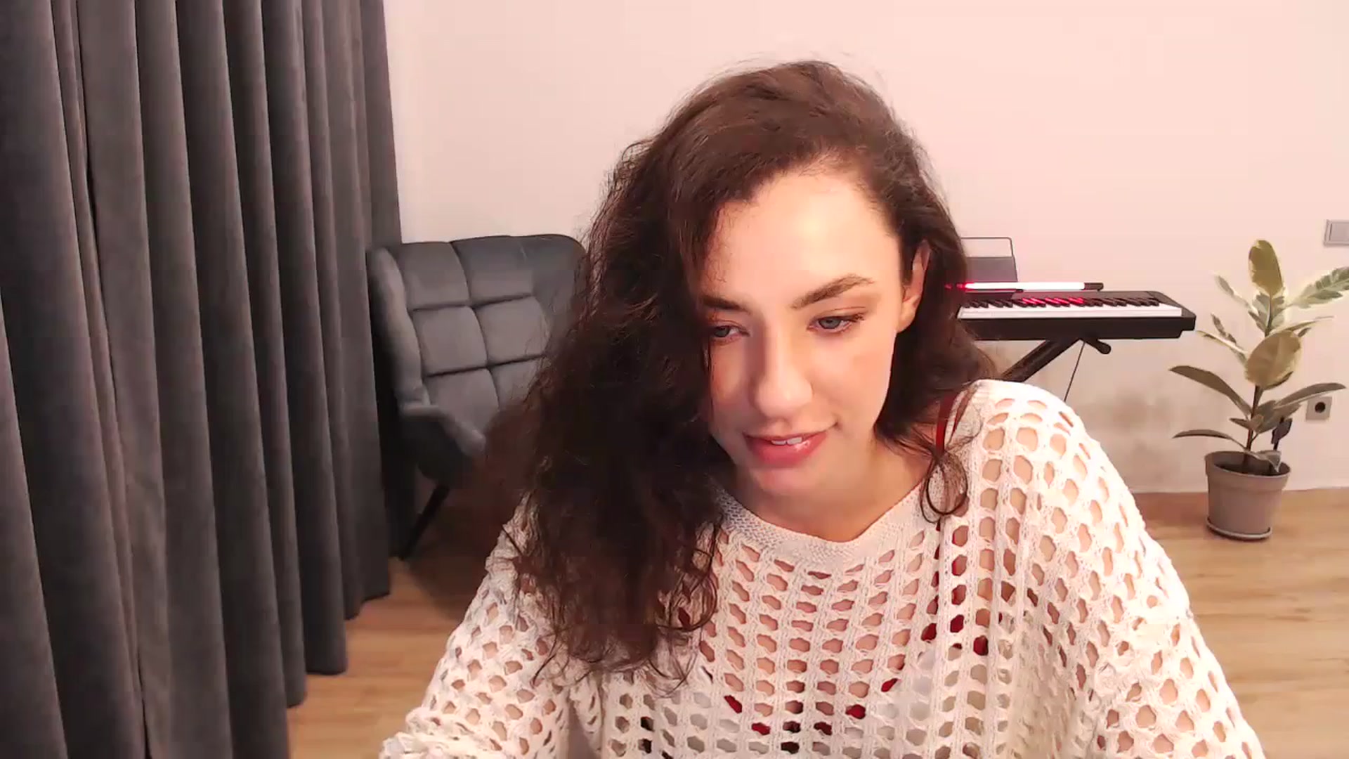 Gallery image thumbnail from Millla_Mi's myfreecams stream on, 02/07/2024, 21:34 image 7 of 20