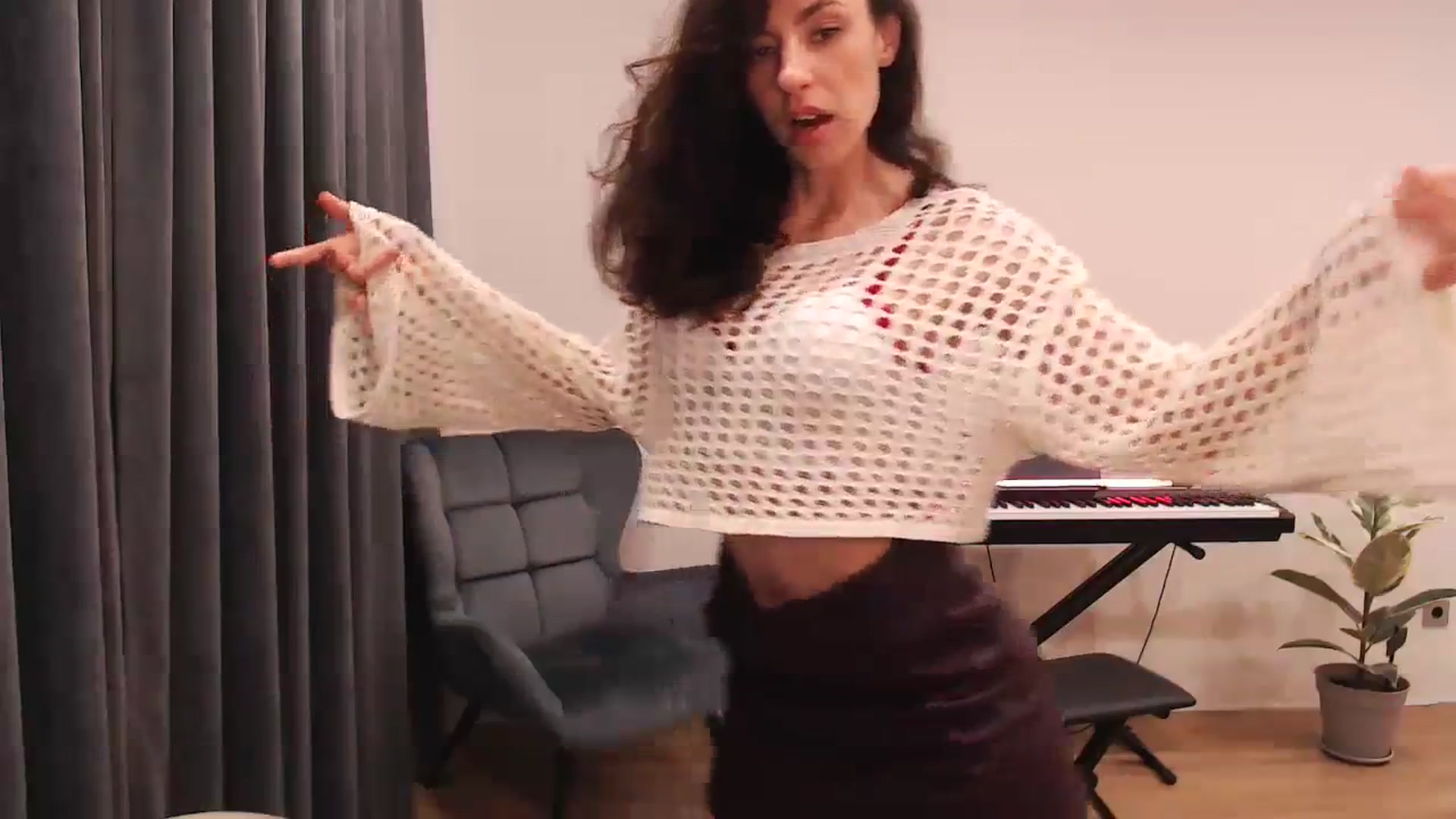 Gallery image thumbnail from Millla_Mi's myfreecams stream on, 02/07/2024, 21:49 image 3 of 20