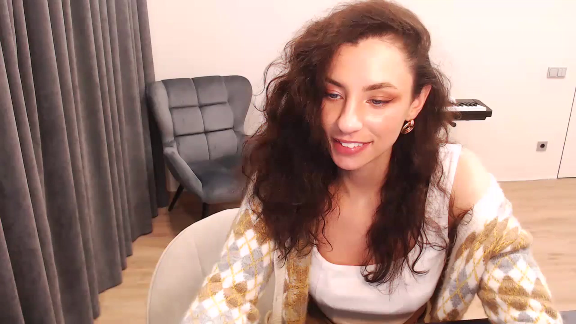 Gallery image thumbnail from Millla_Mi's myfreecams stream on, 02/18/2024, 22:31 image 16 of 20