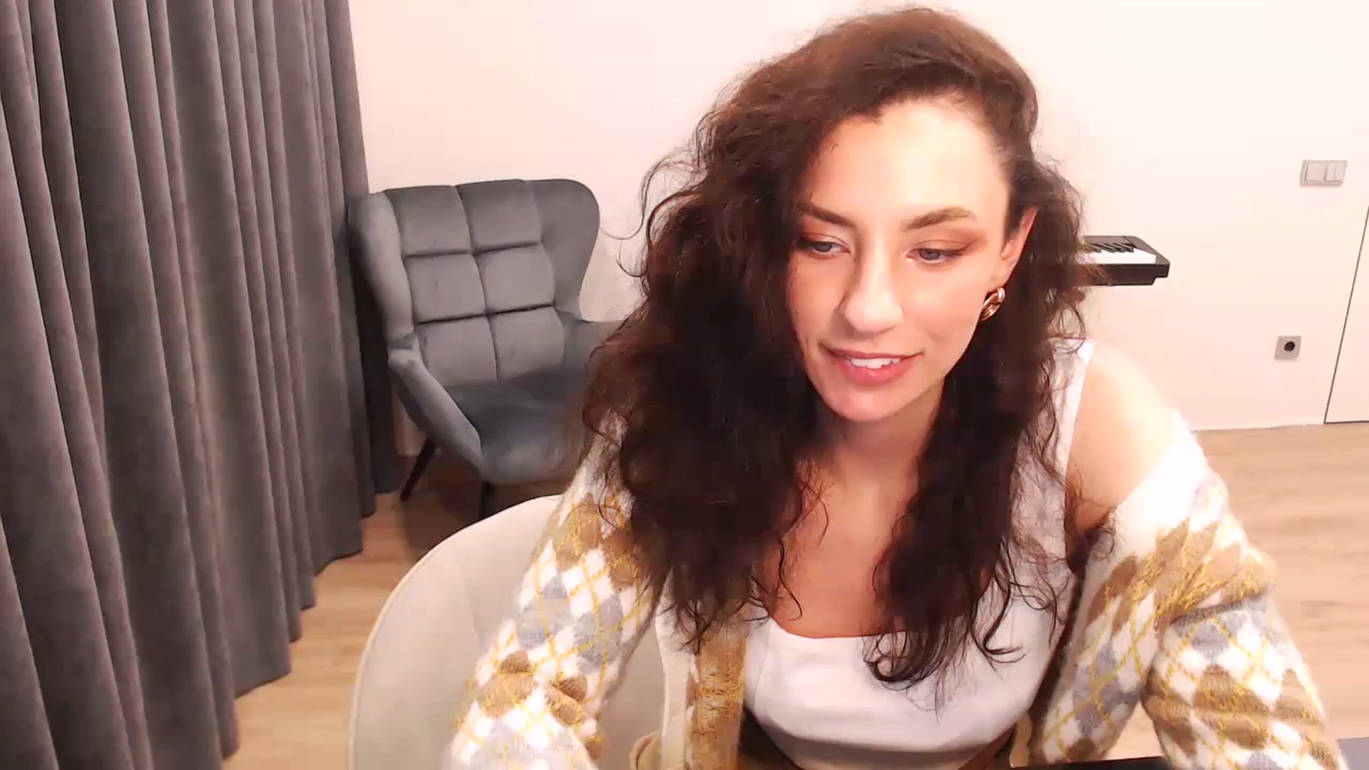 Gallery image thumbnail from Millla_Mi's myfreecams stream on, 02/18/2024, 22:31 image 17 of 20