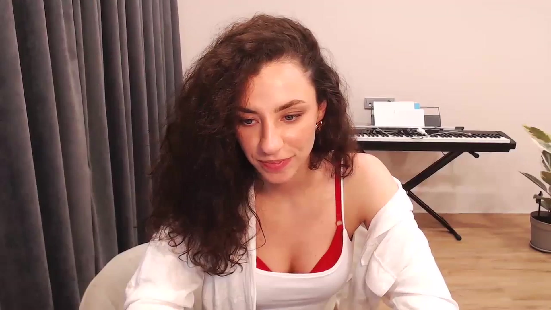 Gallery image thumbnail from Millla_Mi's myfreecams stream on, 02/25/2024, 22:03 image 17 of 20