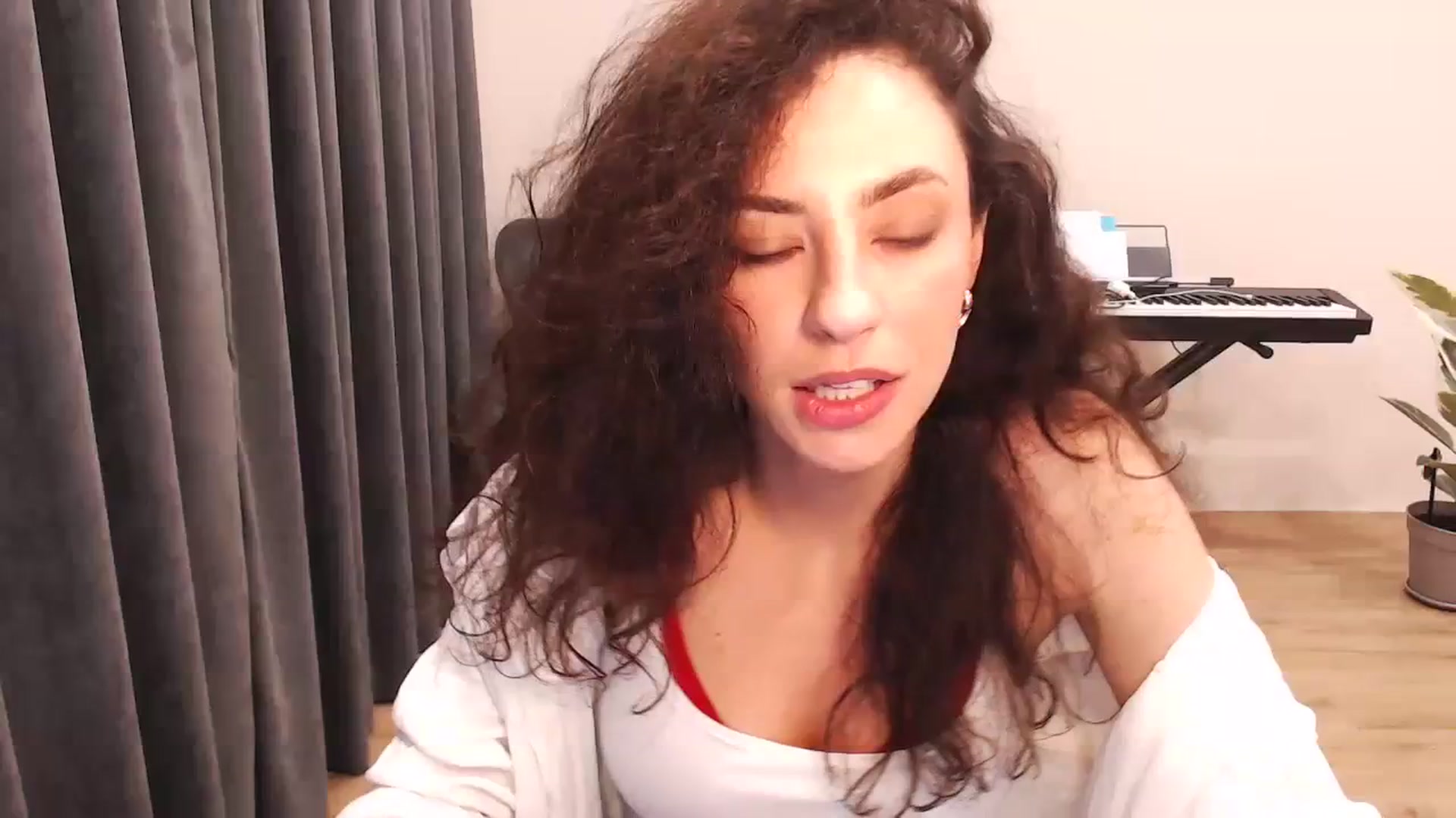 Gallery image thumbnail from Millla_Mi's myfreecams stream on, 02/25/2024, 22:03 image 1 of 20