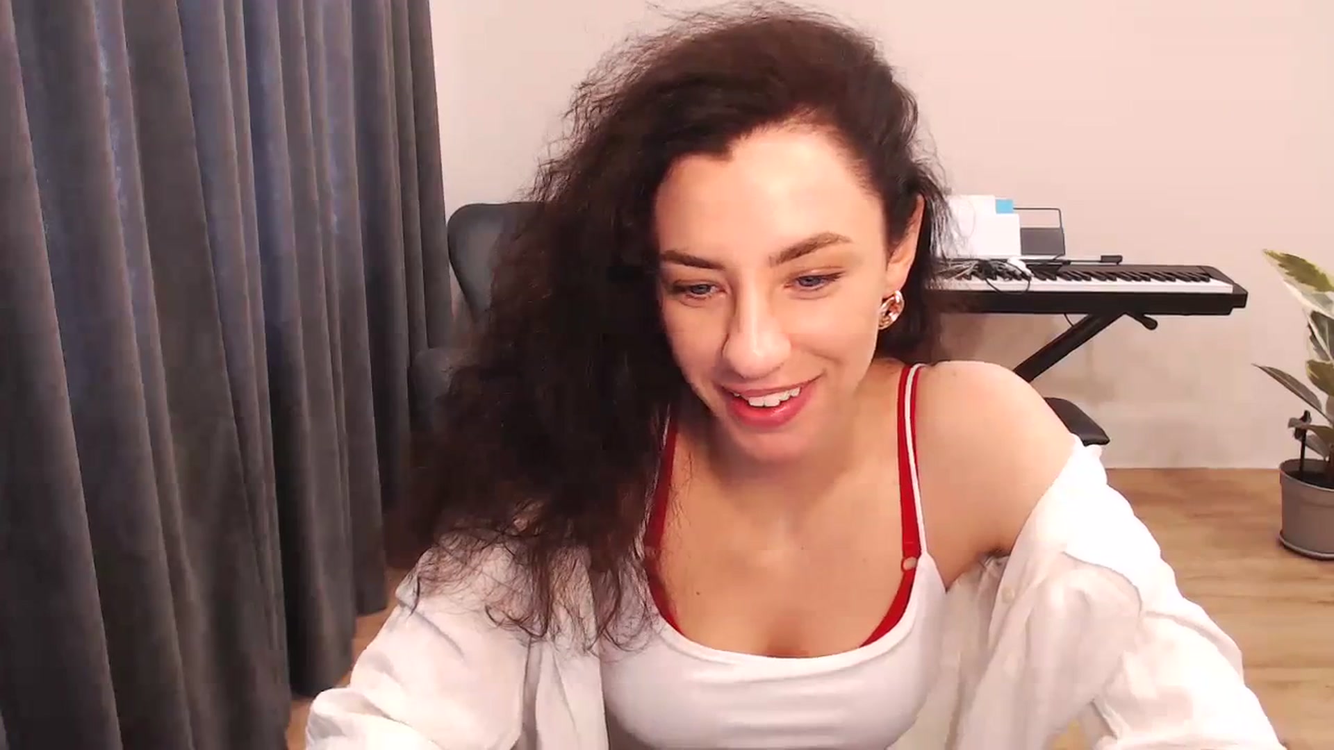 Gallery image thumbnail from Millla_Mi's myfreecams stream on, 02/28/2024, 08:42 image 4 of 20