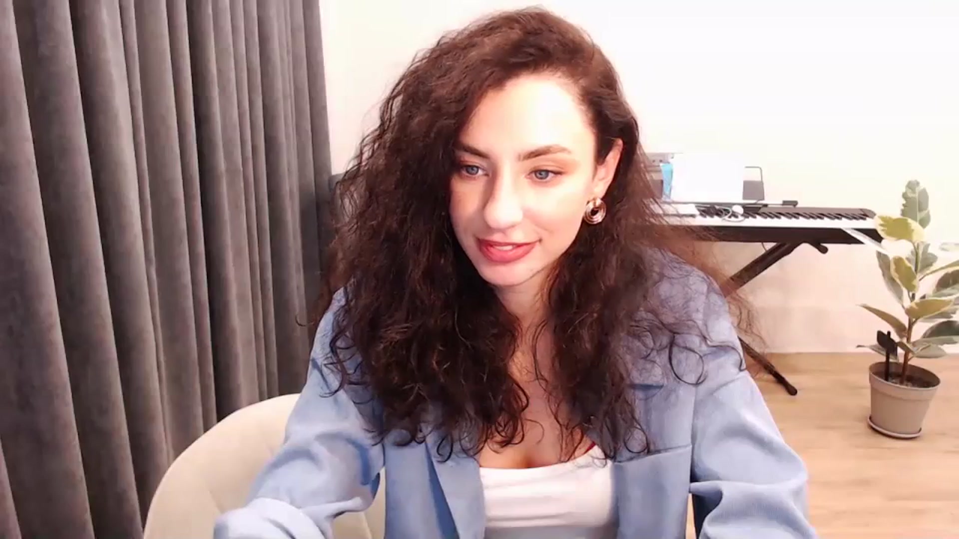 Gallery image thumbnail from Millla_Mi's myfreecams stream on, 03/07/2024, 19:50 image 12 of 20