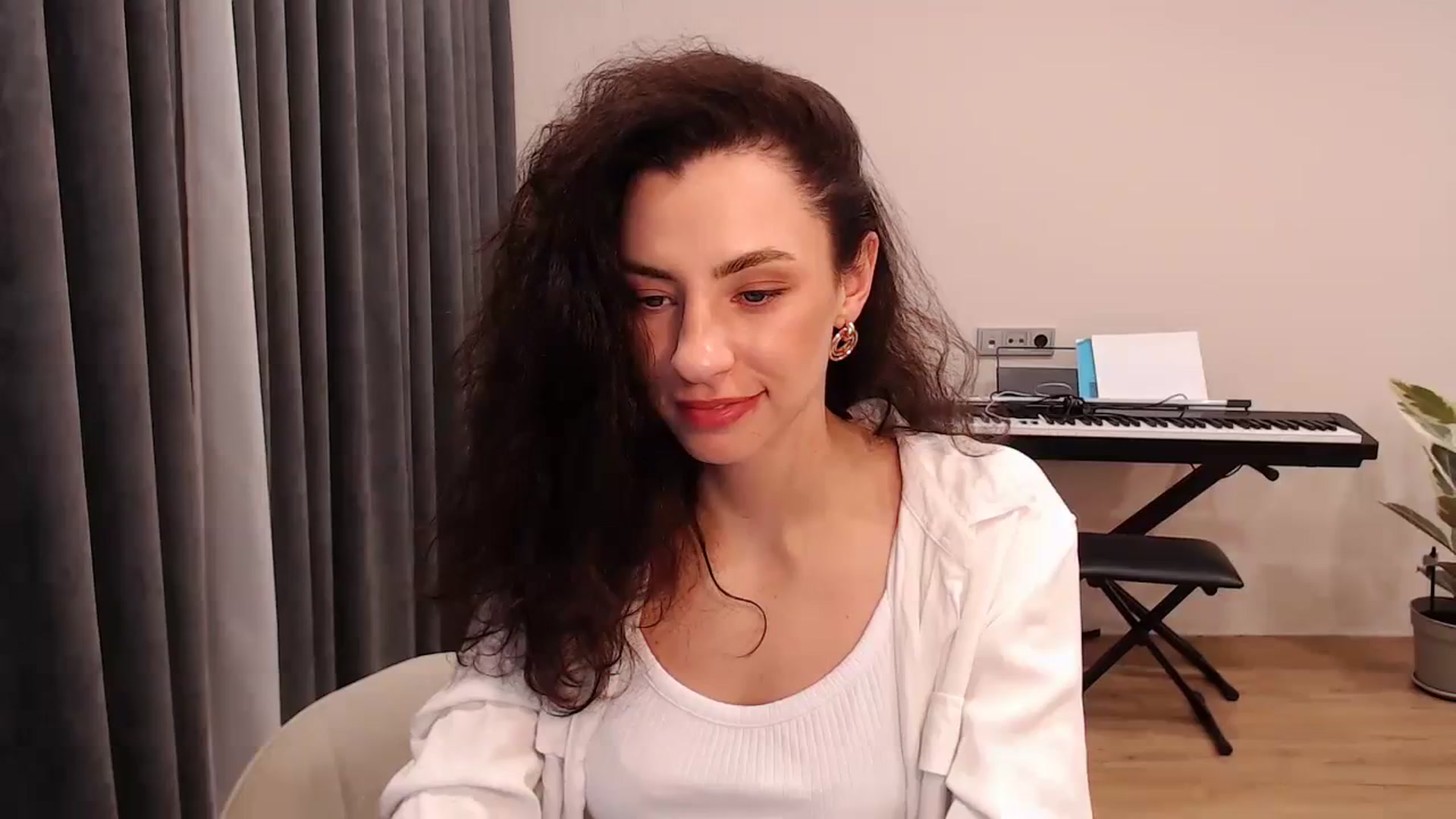 Gallery image thumbnail from Millla_Mi's myfreecams stream on, 03/13/2024, 21:44 image 19 of 20
