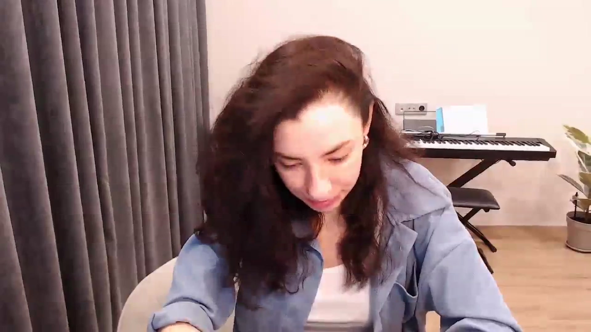 Gallery image thumbnail from Millla_Mi's myfreecams stream on, 03/14/2024, 07:03 image 13 of 20