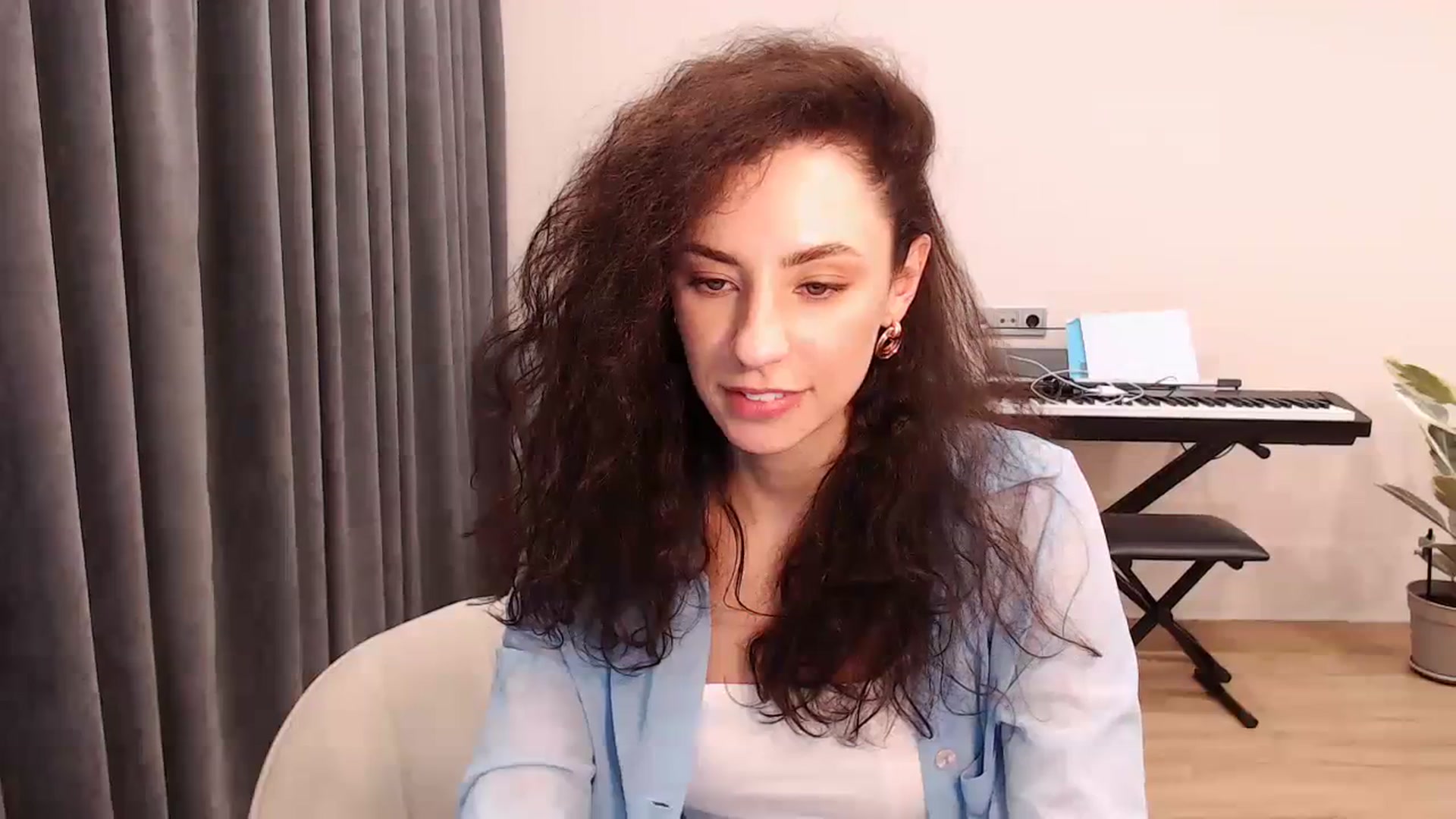 Gallery image thumbnail from Millla_Mi's myfreecams stream on, 03/16/2024, 18:42 image 3 of 20